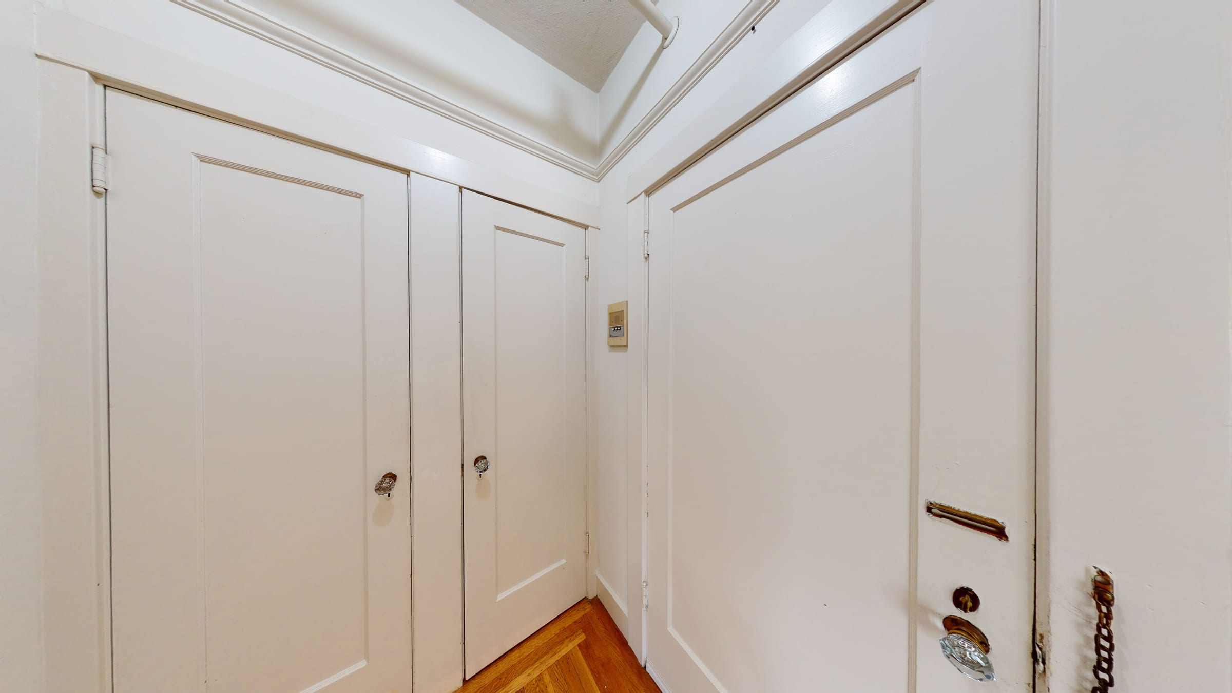 2322 Shattuck Ave #205 — photo 6