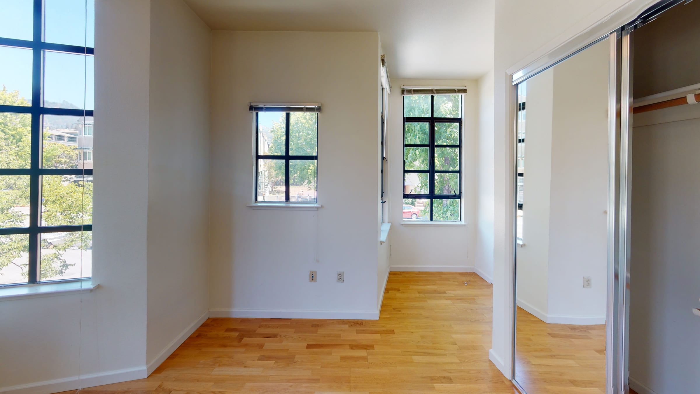 2616 Telegraph Ave #201 — photo 14