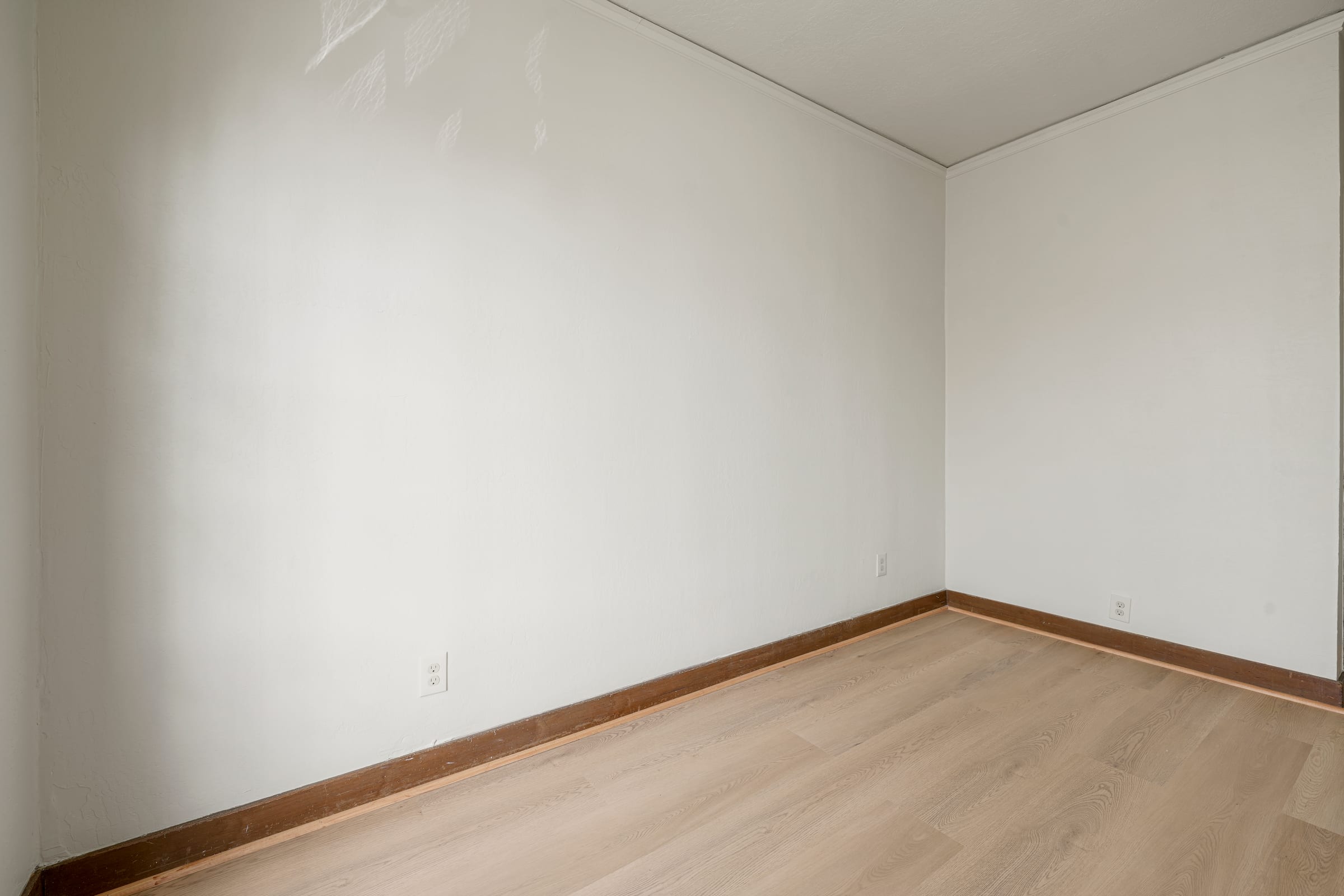 1799 Euclid Ave #28 — photo 9