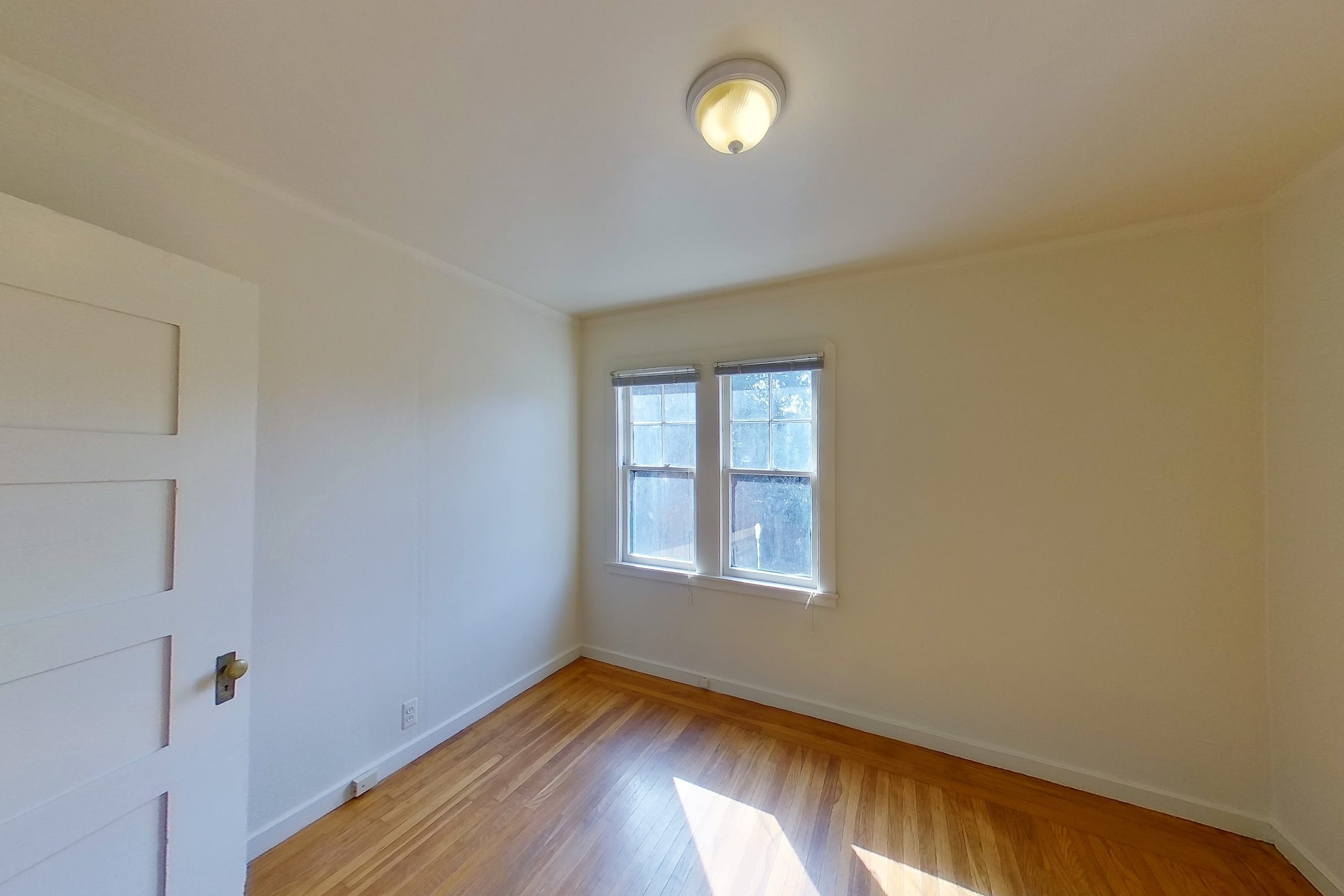2730 Benvenue Ave #A — photo 6