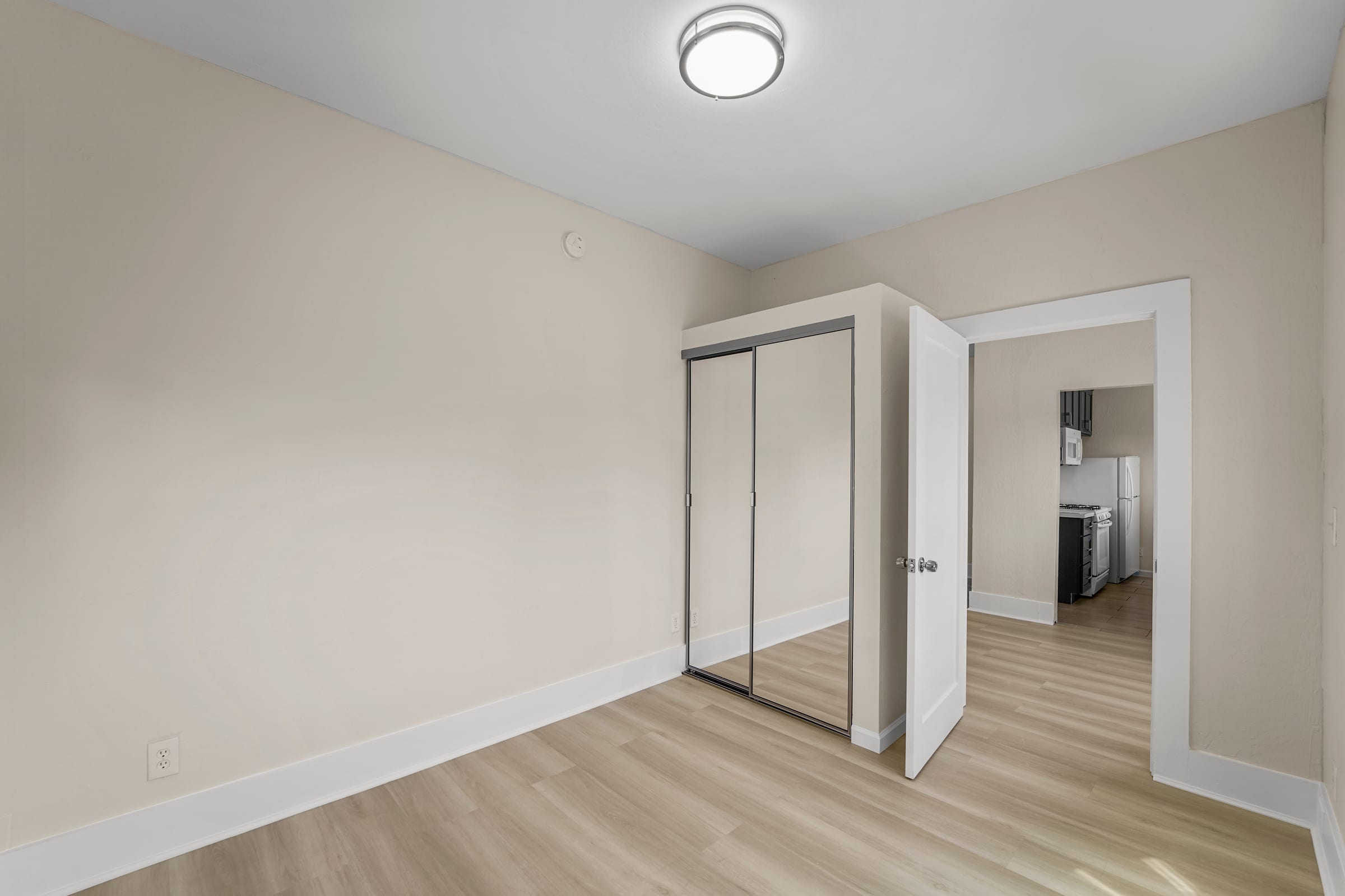 2620 Hillegass Ave #8 — photo 14