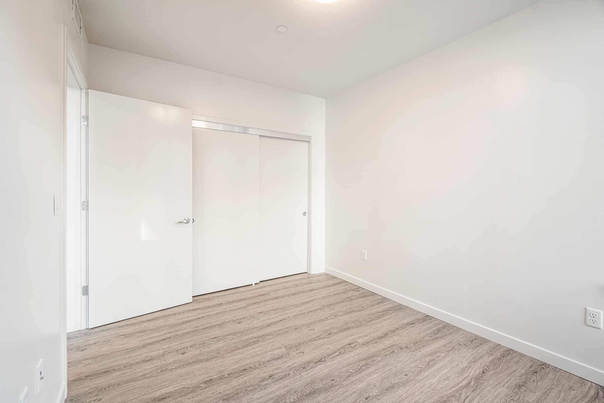 2124 Bancroft Way #201-D4 — photo 10