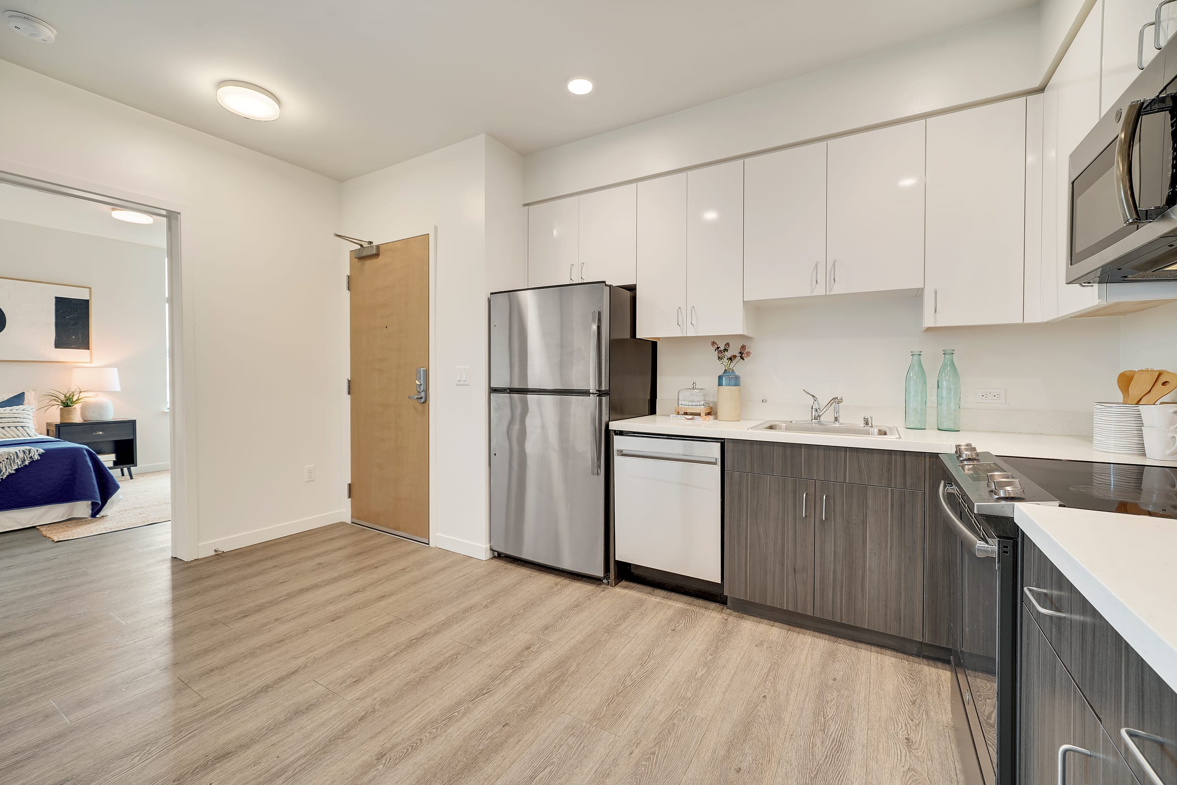 2124 Bancroft Way #310 — photo 3