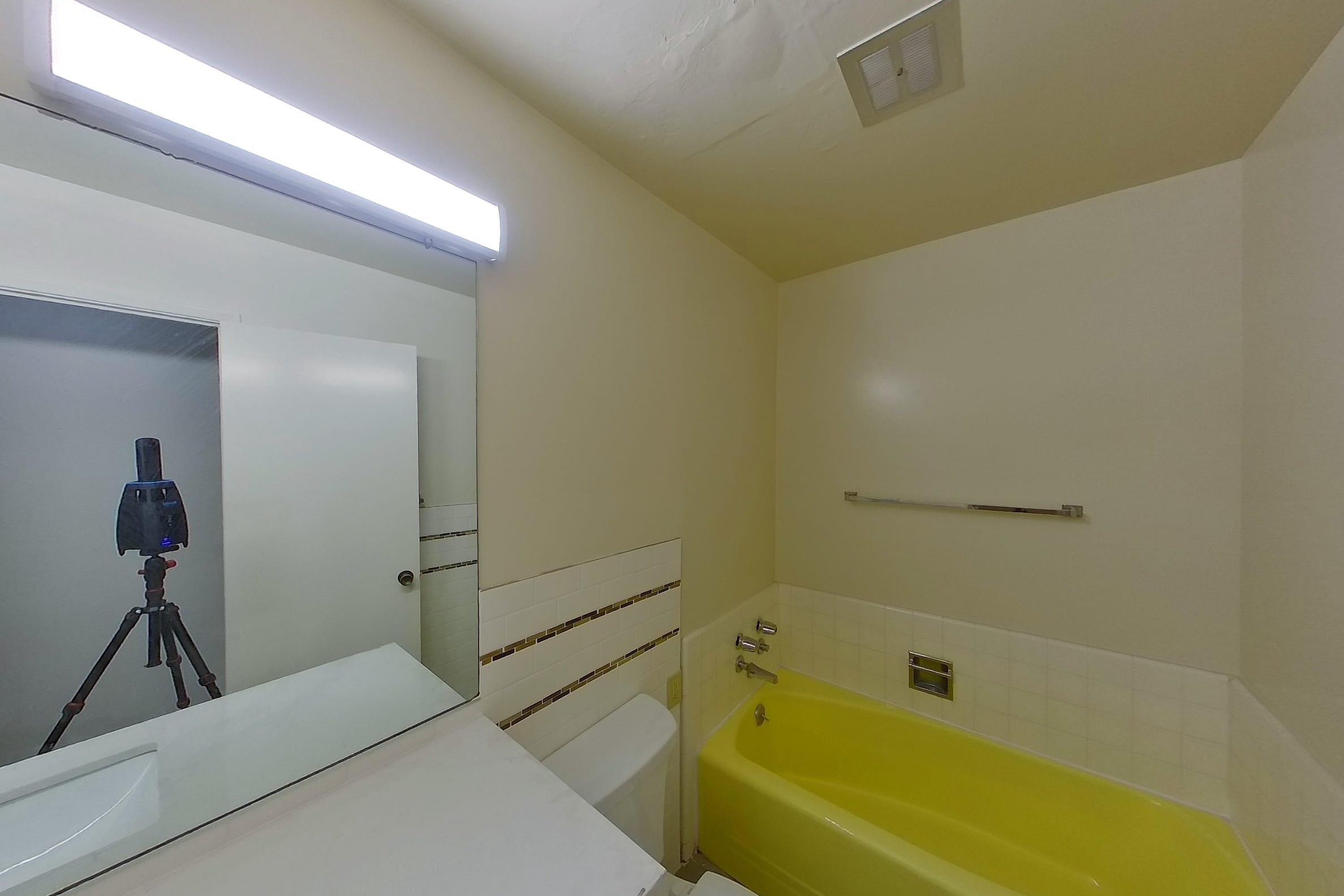2610 Regent #203 — photo 12