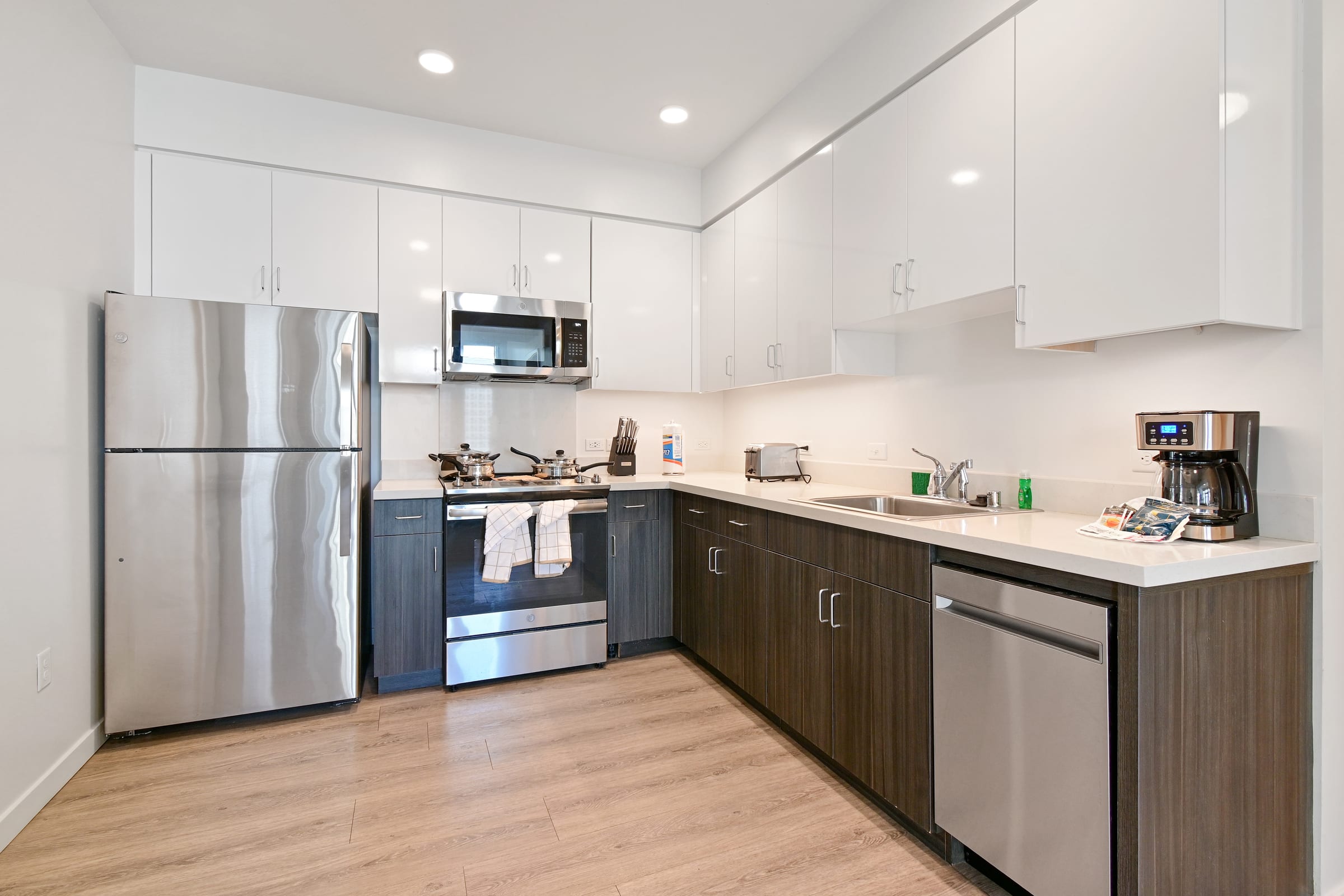 2124 Bancroft Way #501 — photo 3
