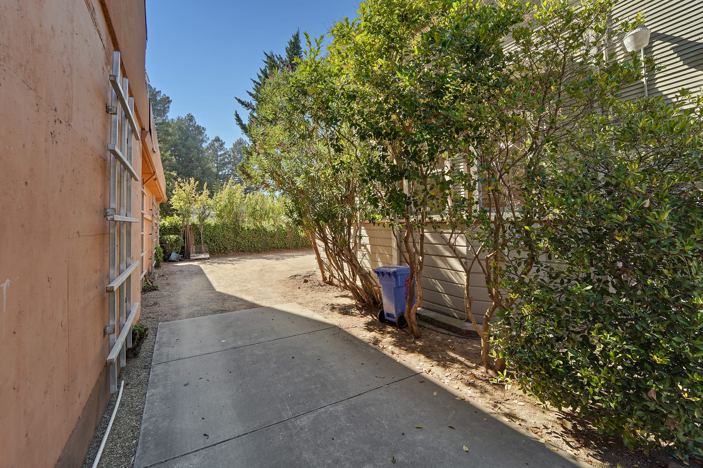 2614 Telegraph Ave — photo 17