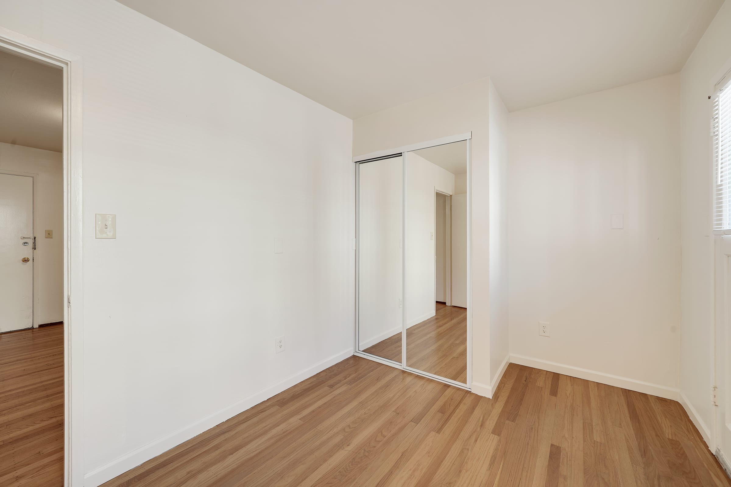2515 Parker St #C — photo 8