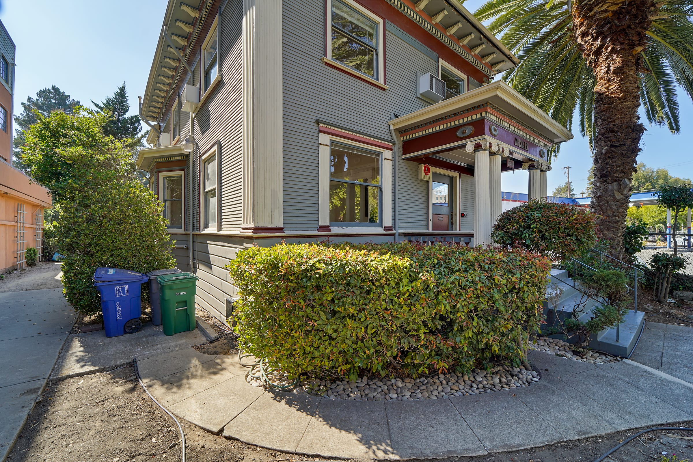 2614 Telegraph Ave — photo 8