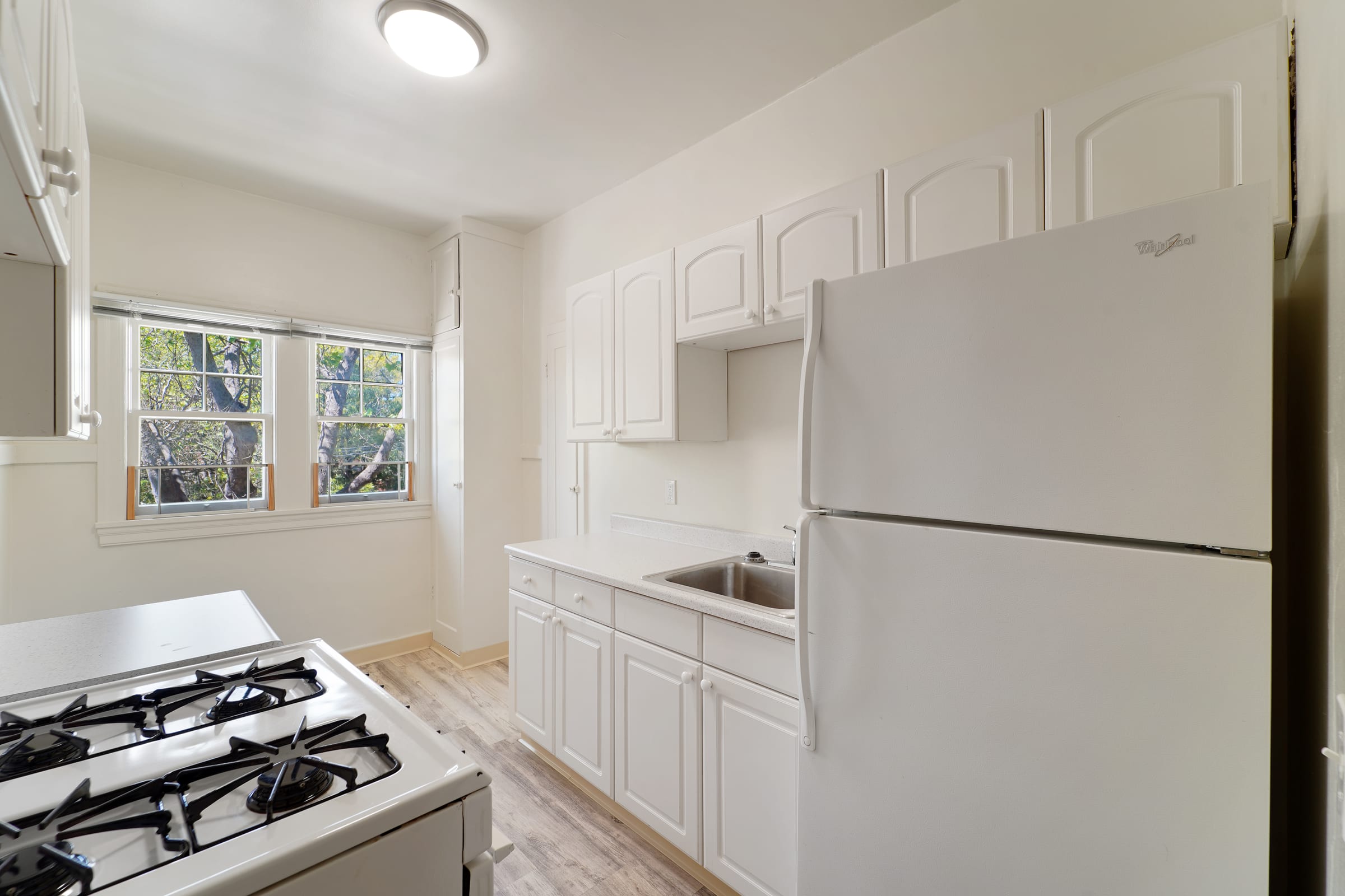 1799 Euclid Ave #17 — photo 13