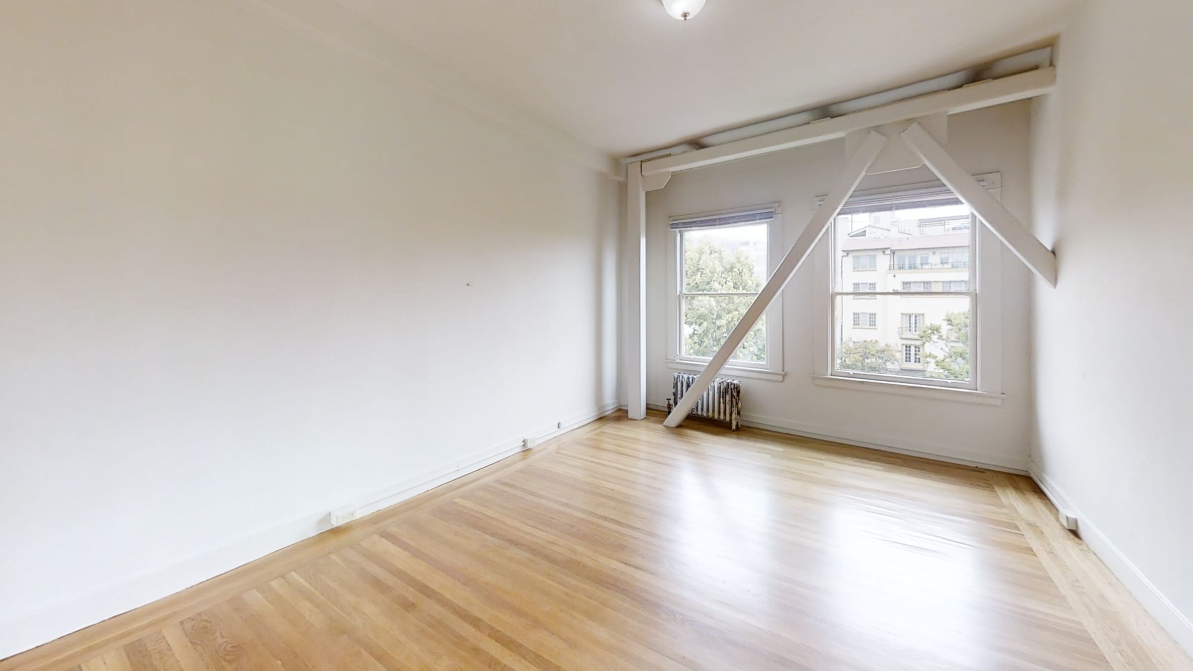 2322 Shattuck Ave #401 — photo 7