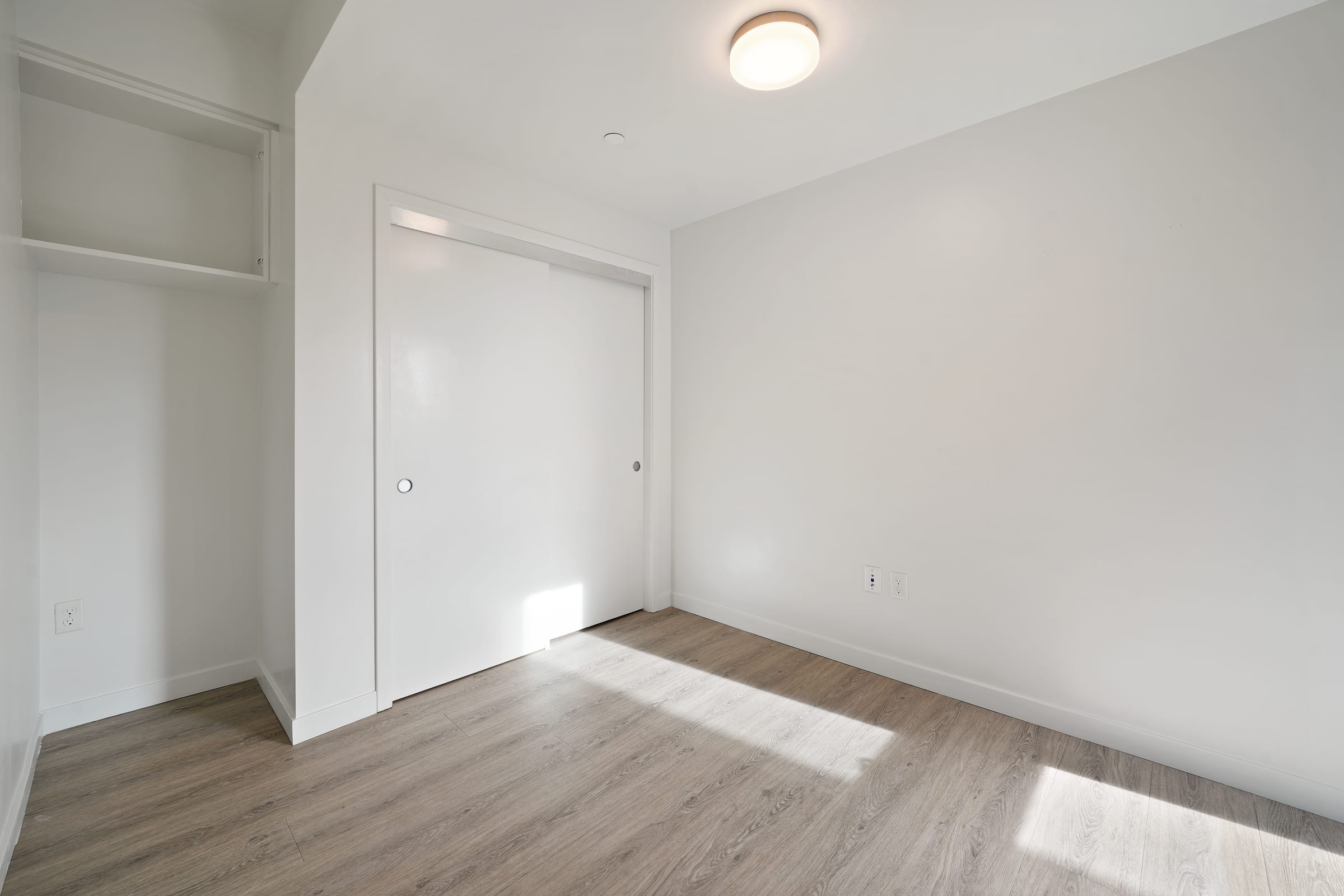 2124 Bancroft Way #507 — photo 10