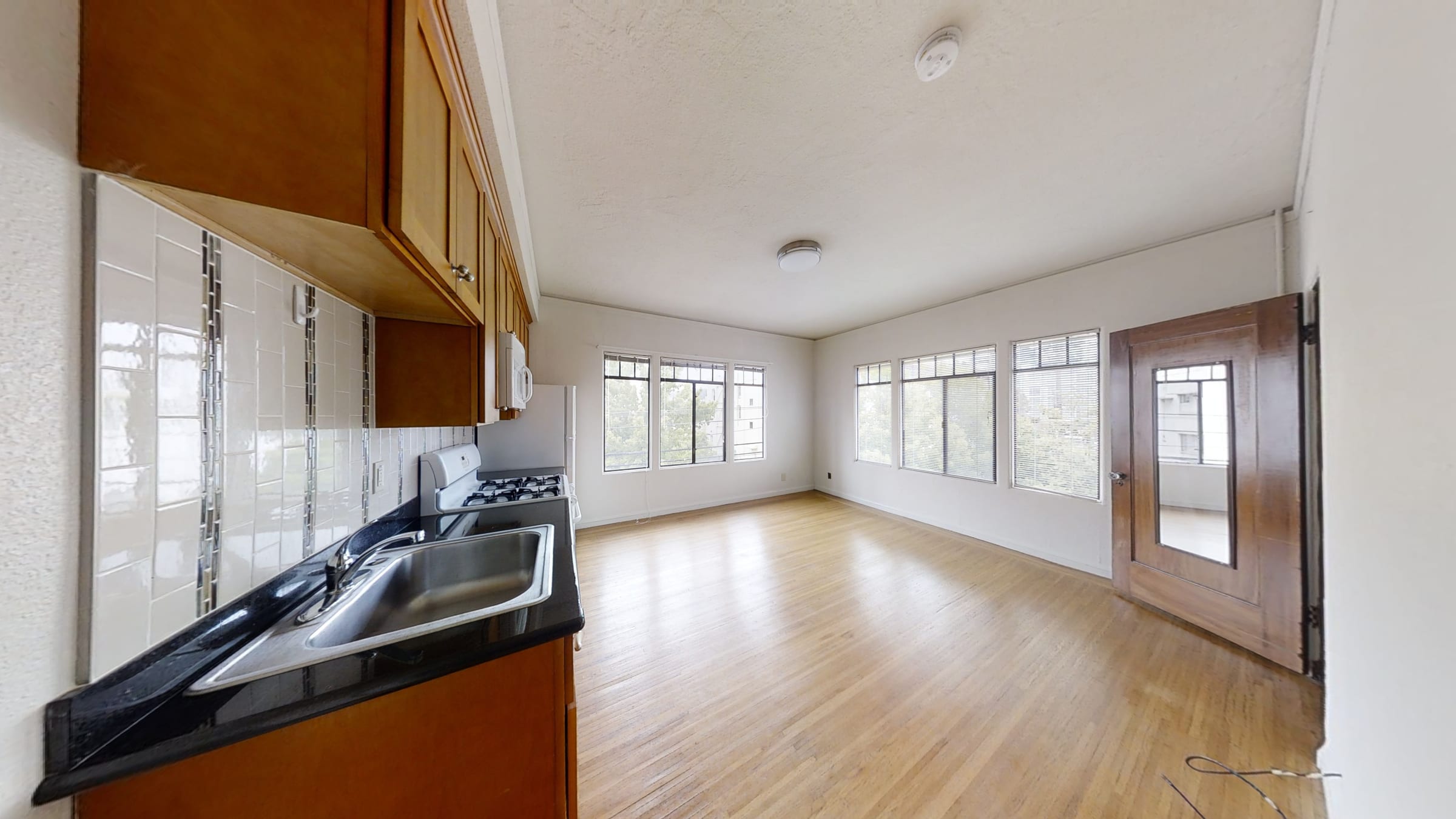 2030 Dwight Way #301 — photo 3