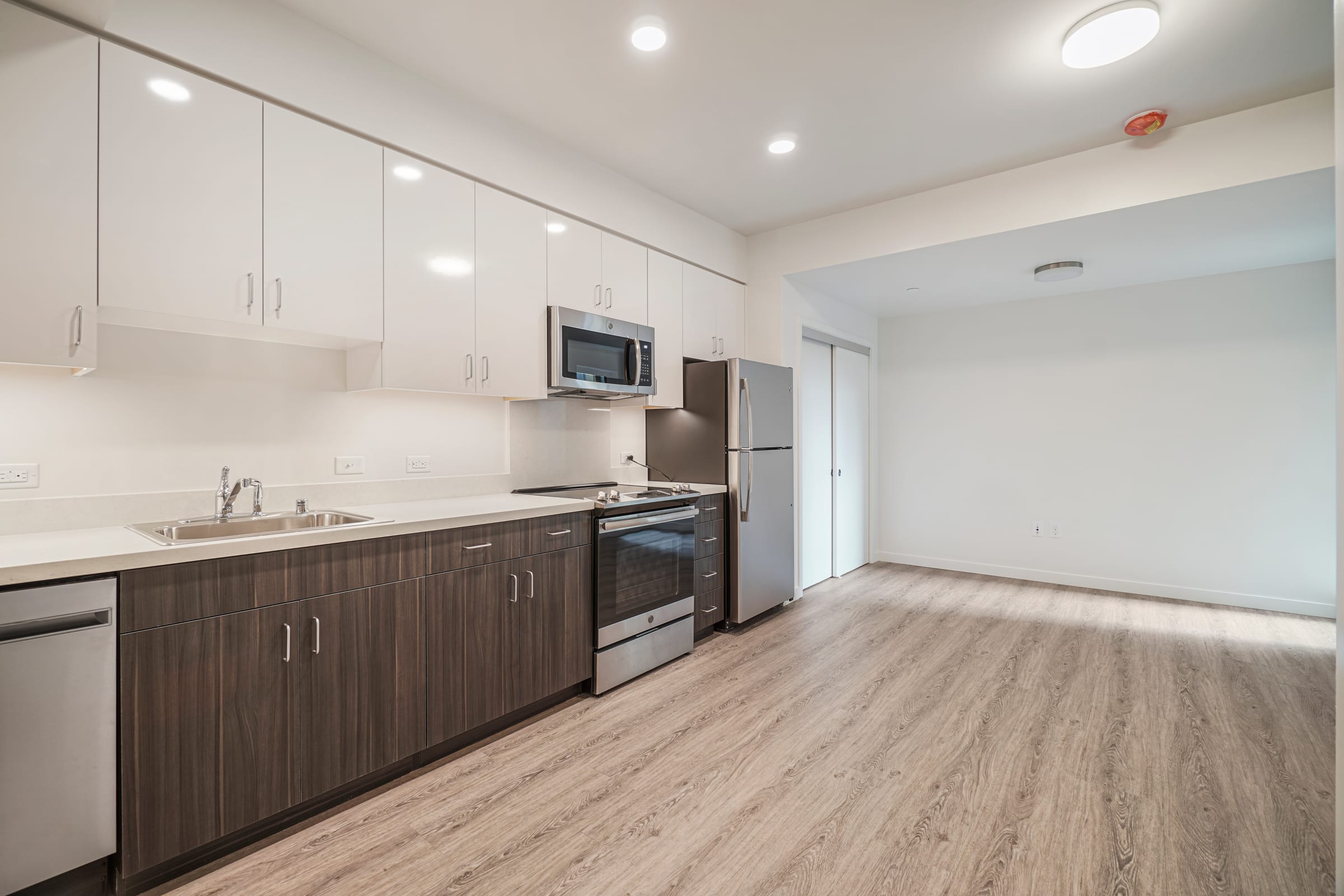 2124 Bancroft Way #305-B2 — photo 6