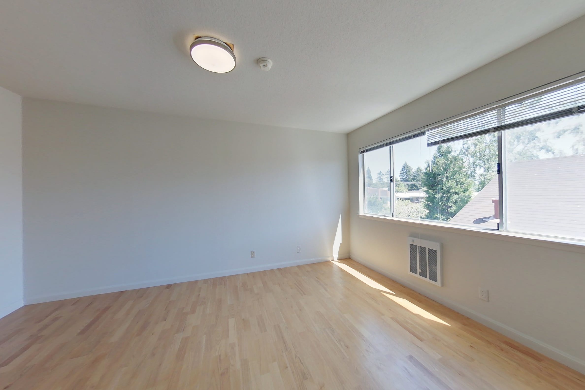 2610 Regent St. #301 — photo 15