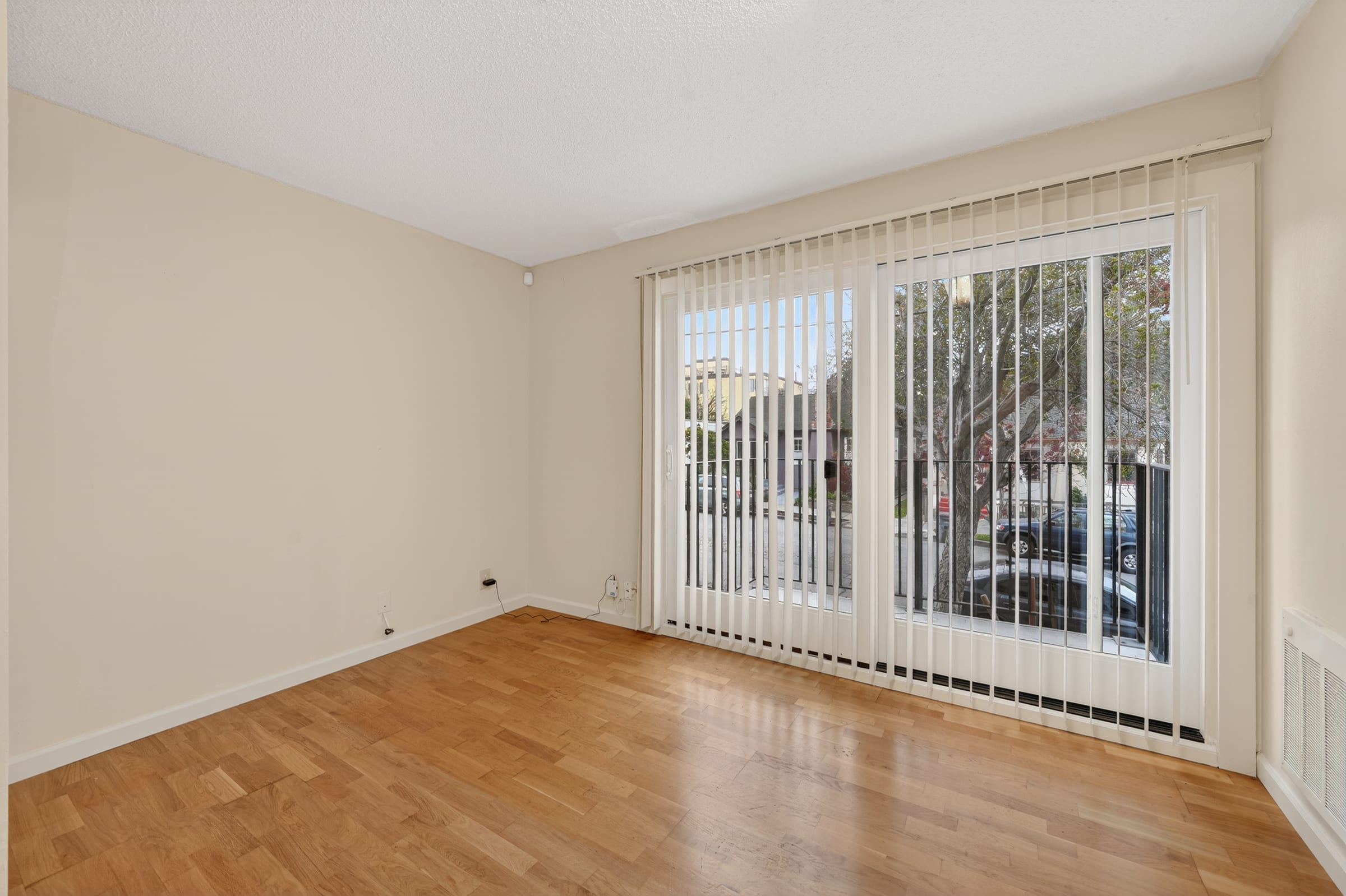 2511 Parker St #1 — photo 8
