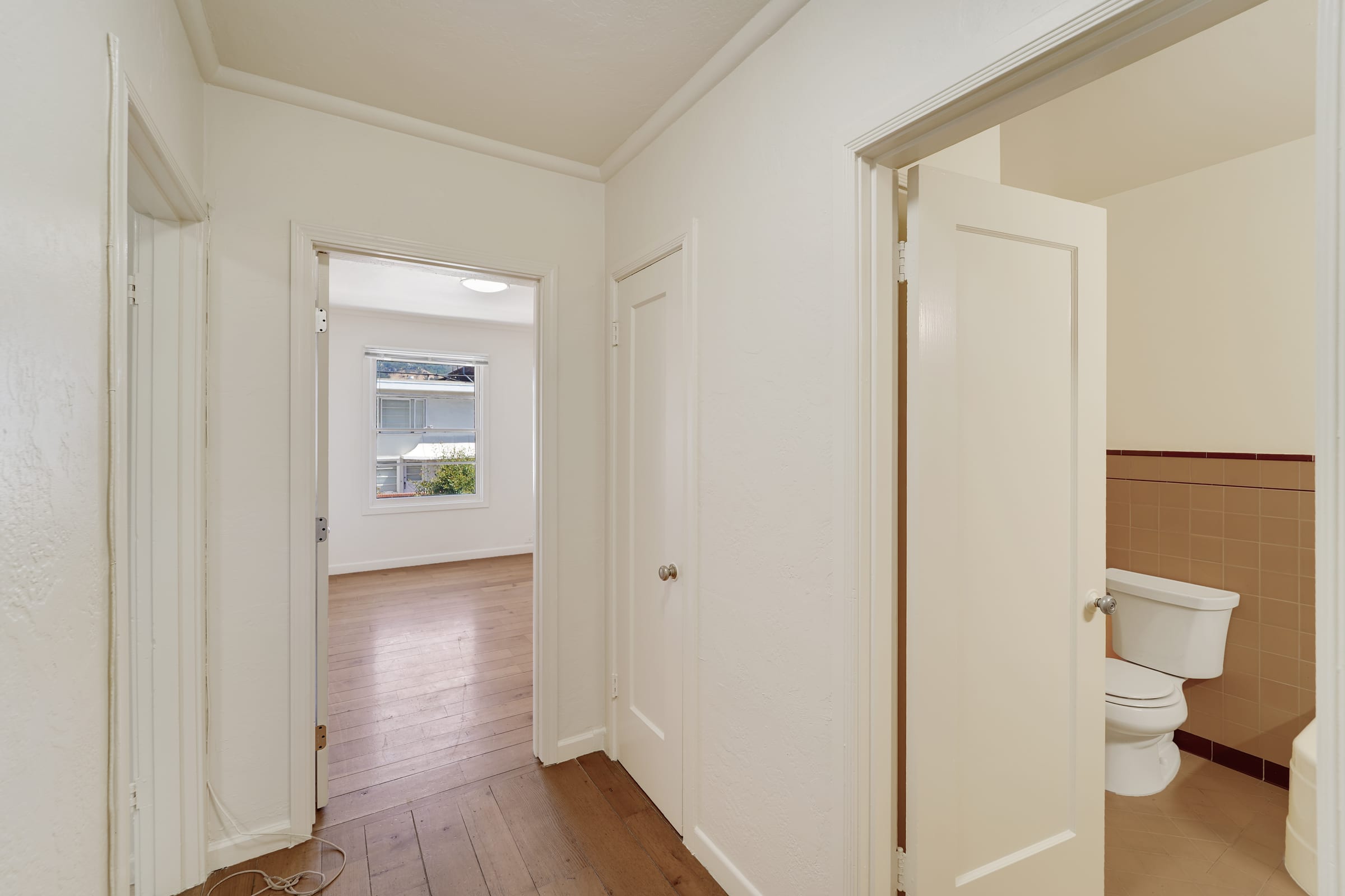2412 Ellsworth St #14 — photo 2