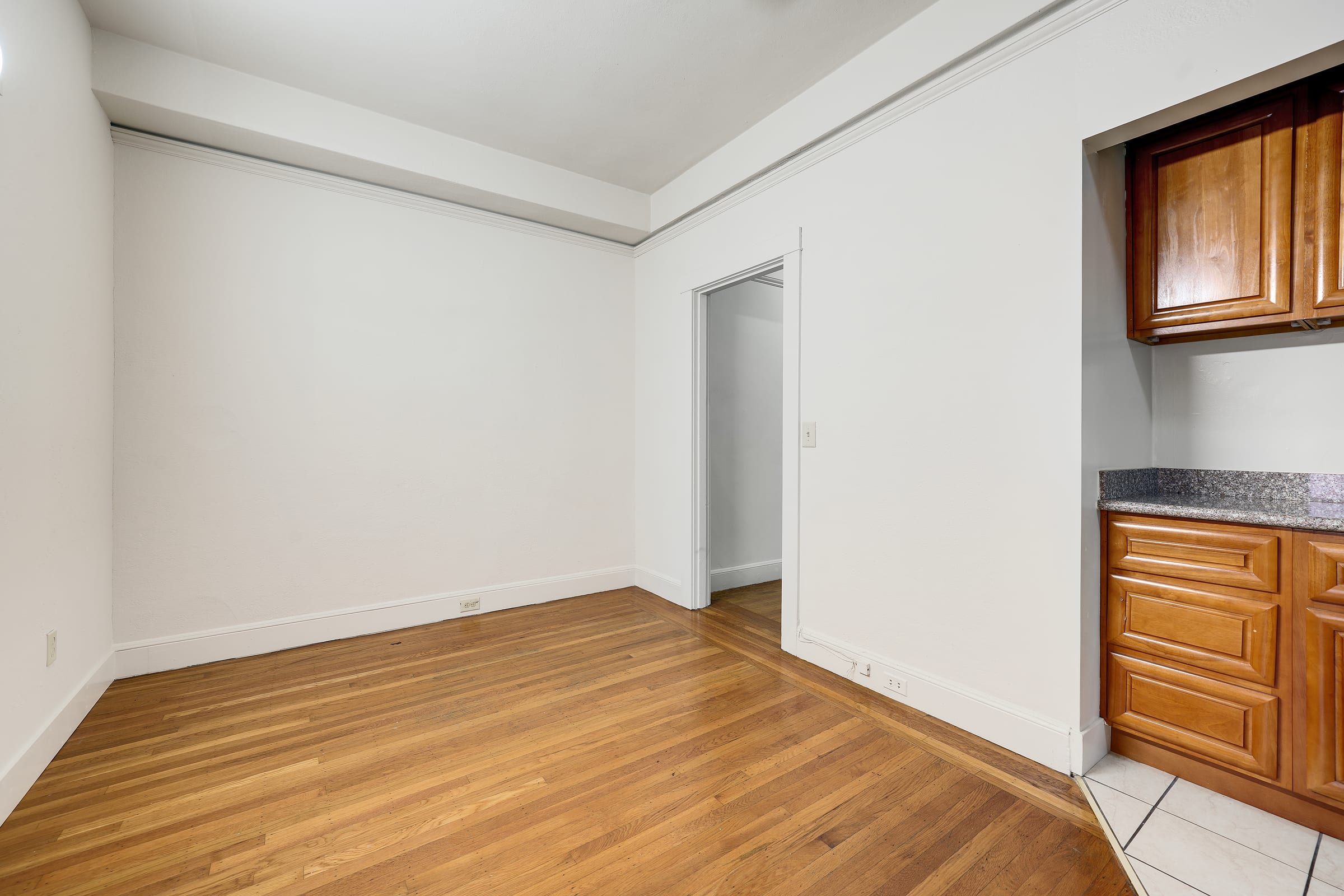 2322 Shattuck Ave. #216 — photo 5
