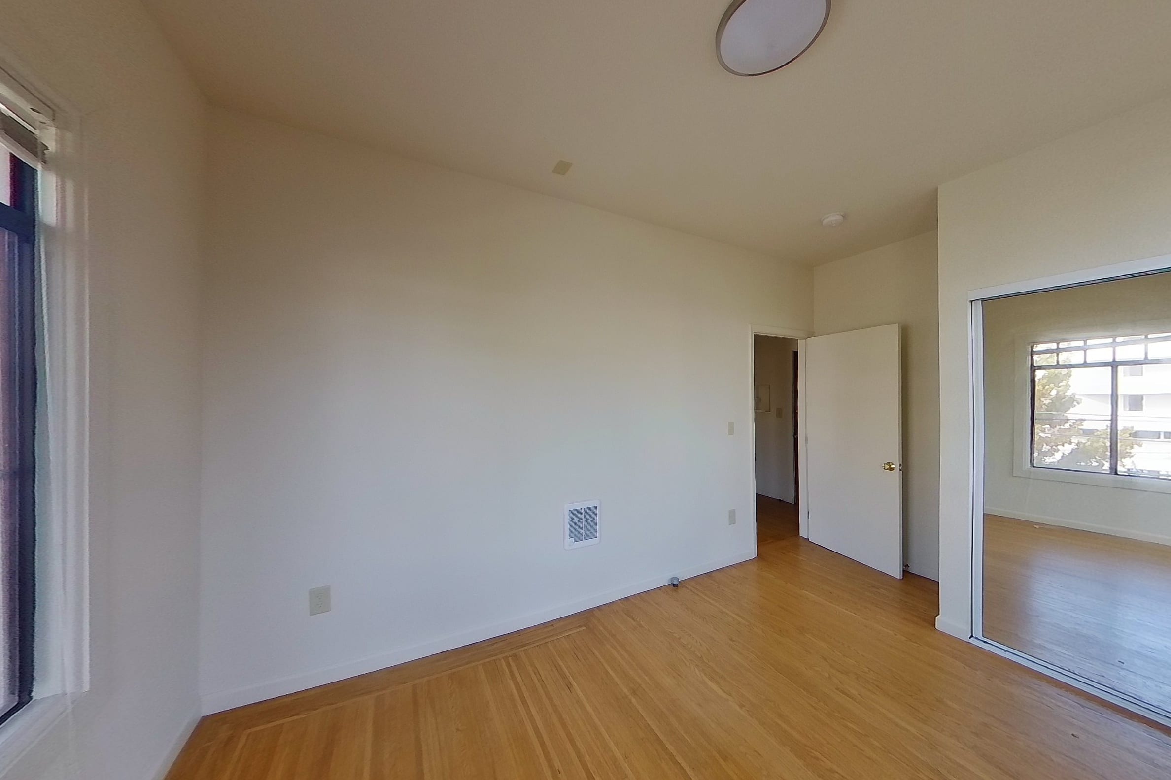2030 Dwight Way #301 — photo 21