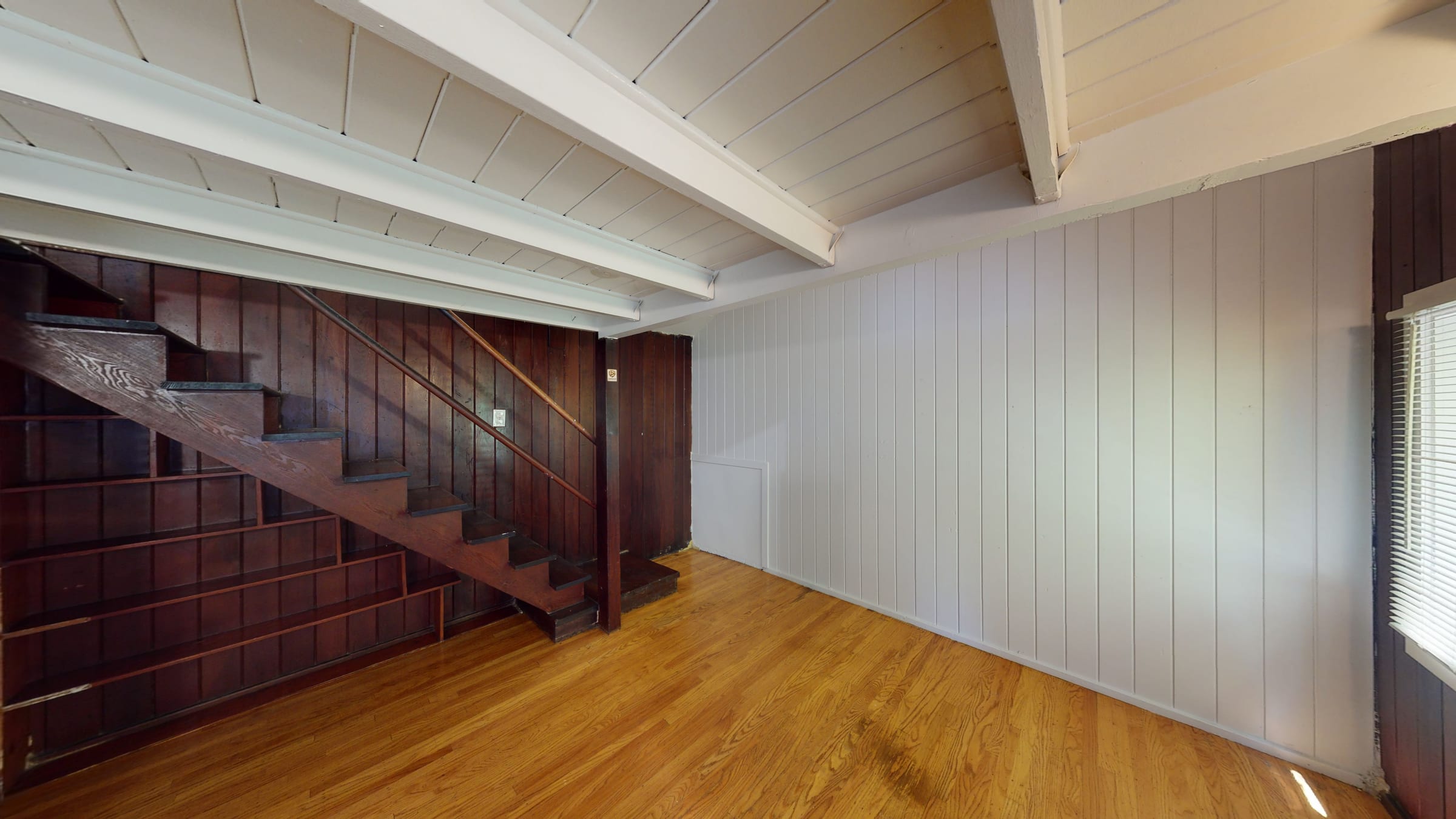 2551 Benvenue Ave #B — photo 2