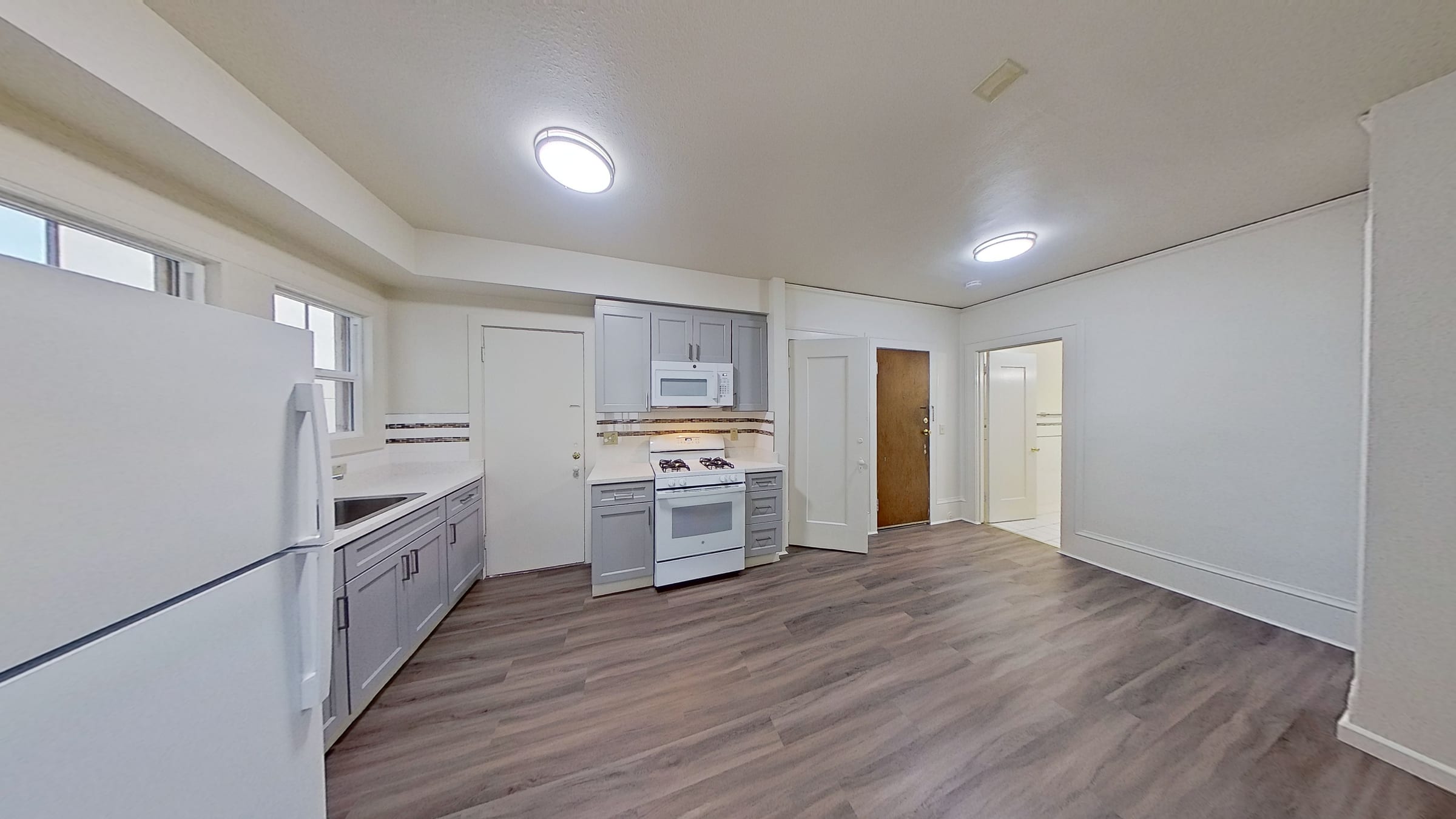 2126 Bancroft Way #4 — photo 4