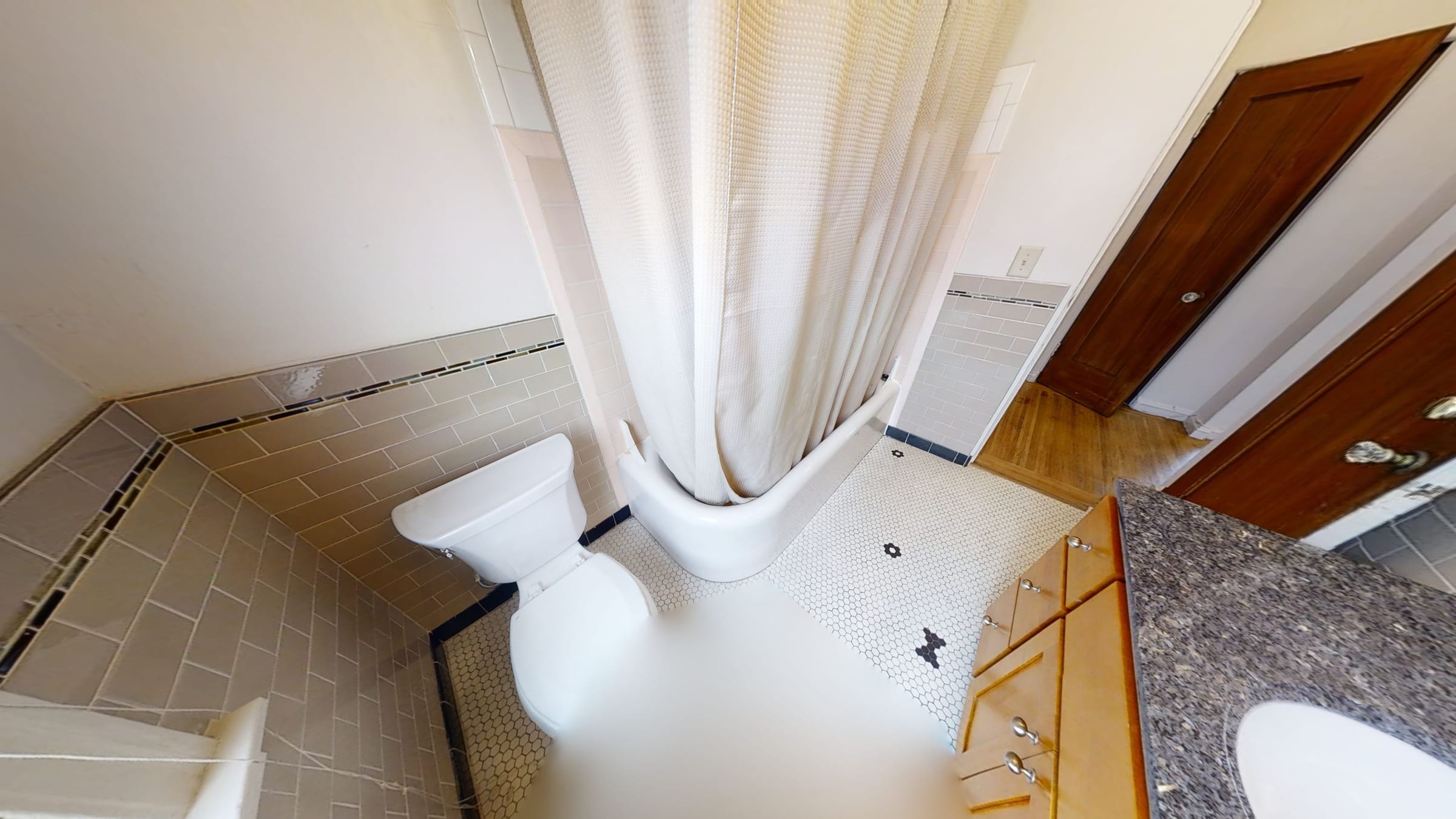 2030 Dwight Way #302 — photo 10