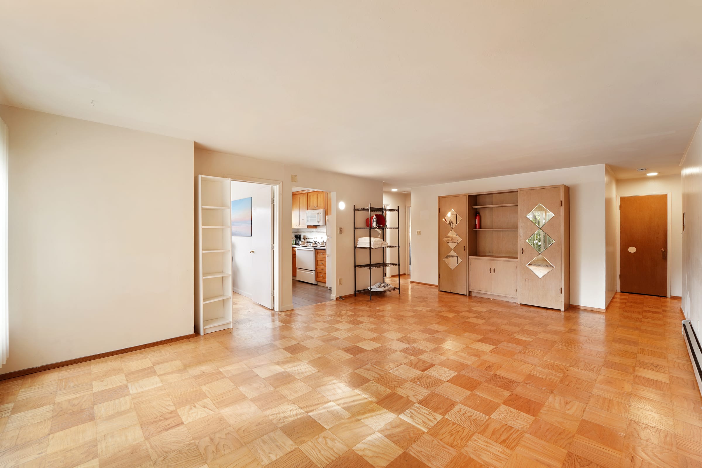 2546 Warring St #3 — photo 4