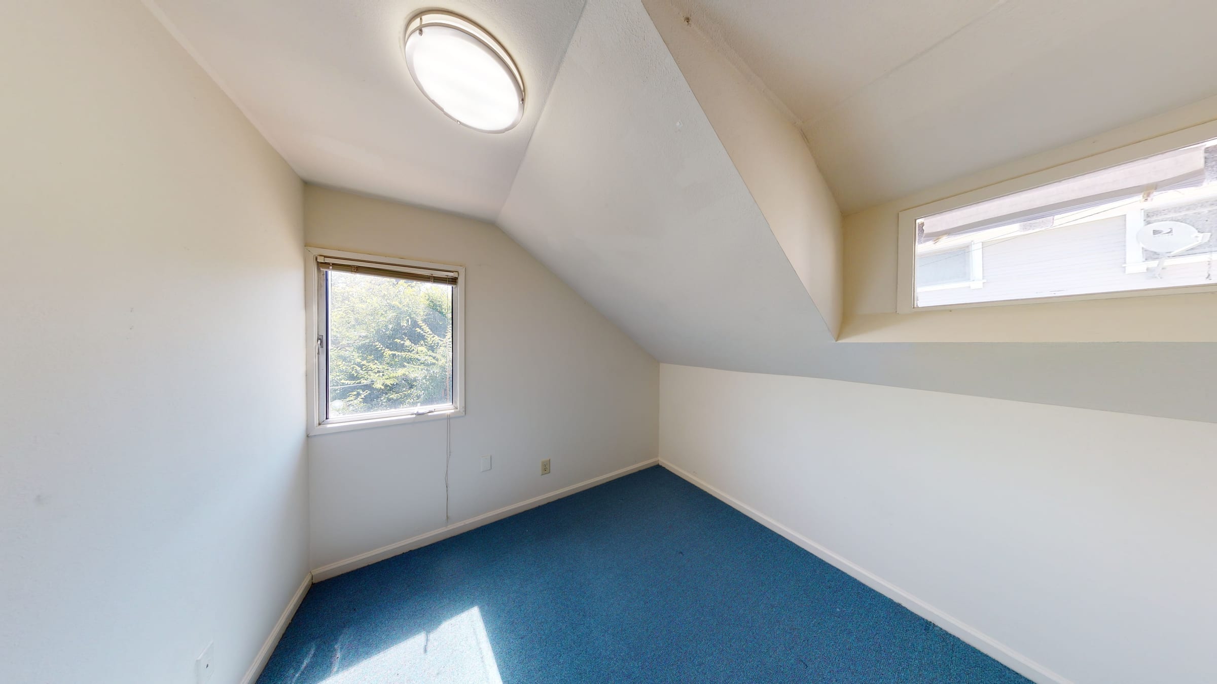 2549 Benvenue Ave #House — photo 16