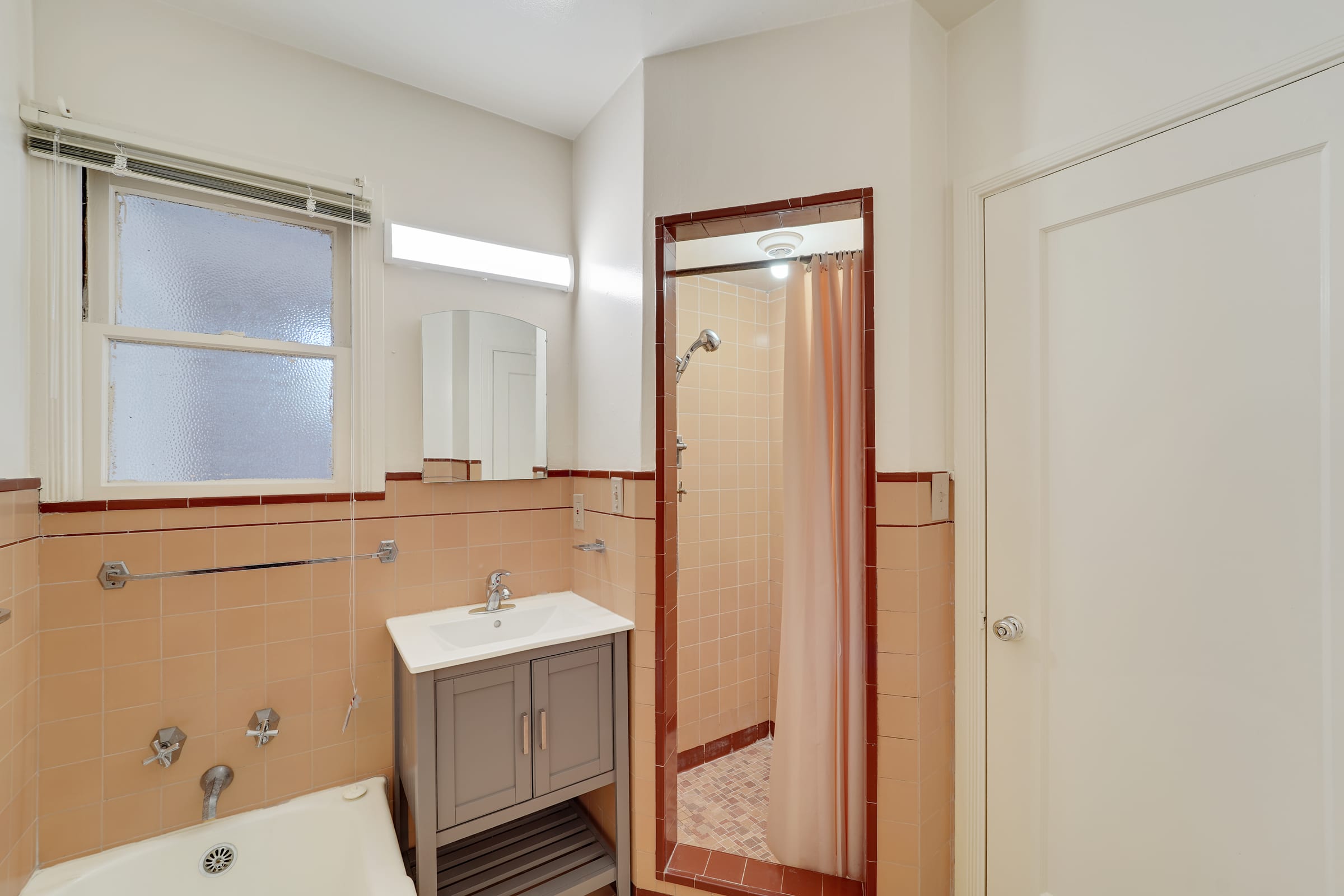 2412 Ellsworth St #14 — photo 4
