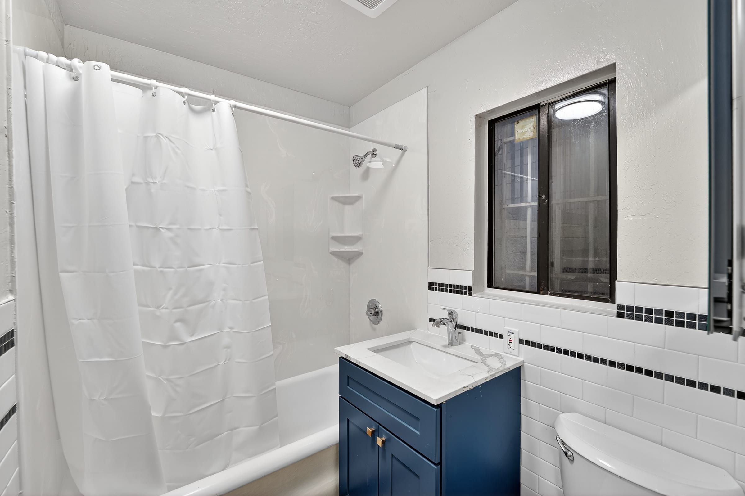 2620 Hillegass Ave #3 — photo 6