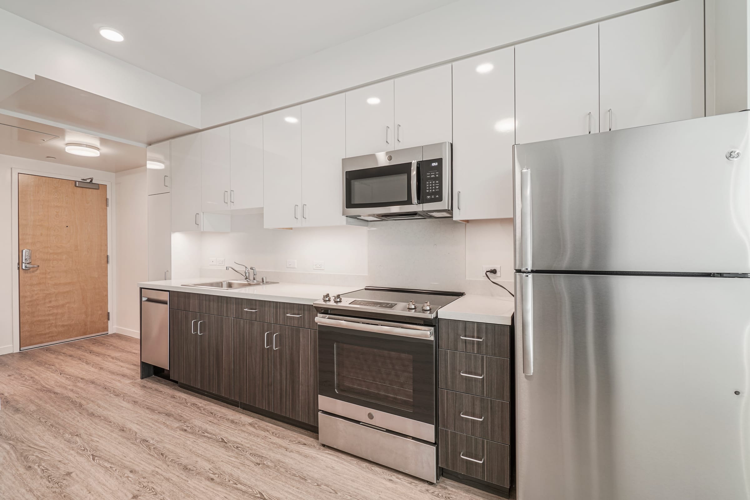 2124 Bancroft Way #203-B3 — photo 7