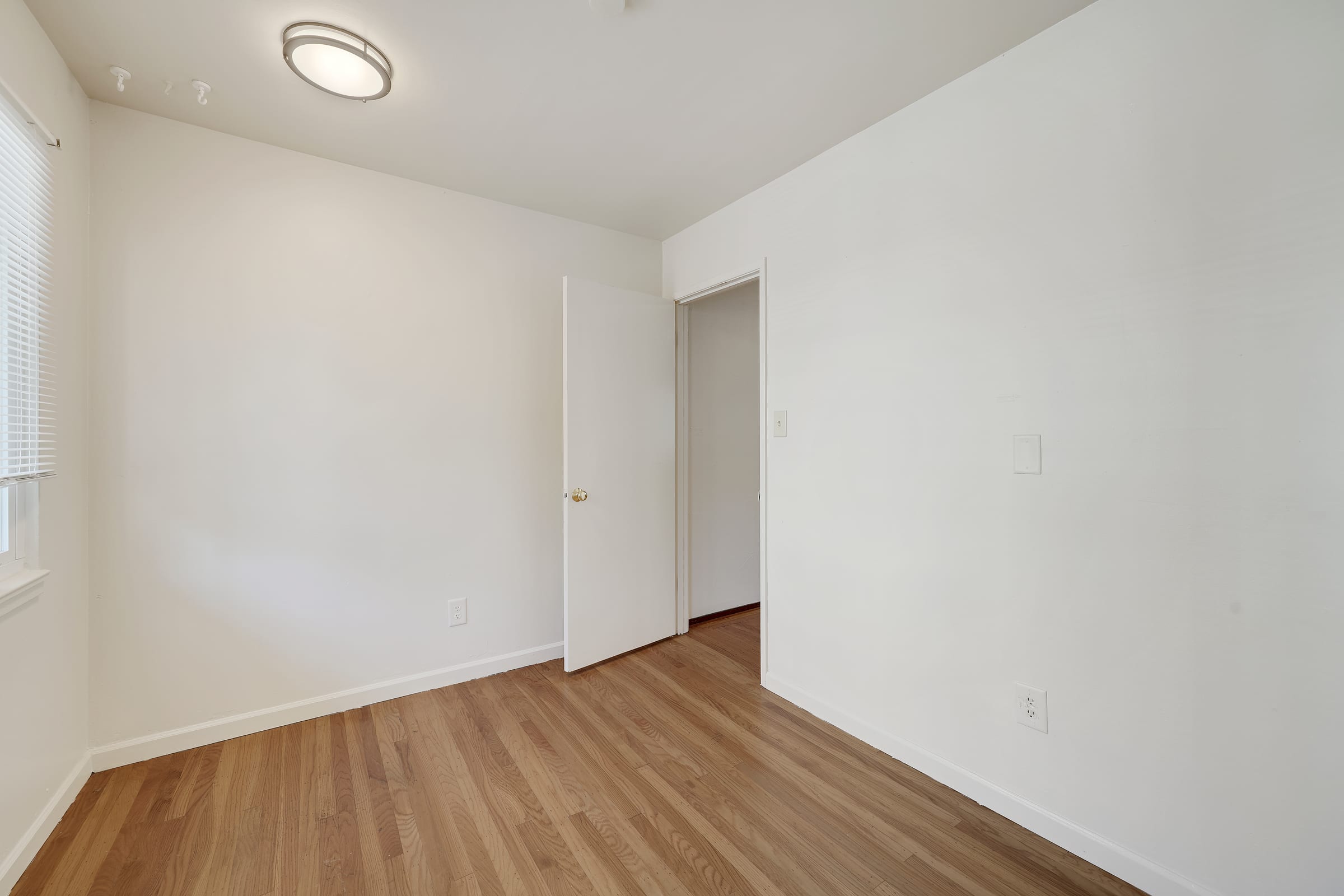 2515 Parker St #C — photo 9