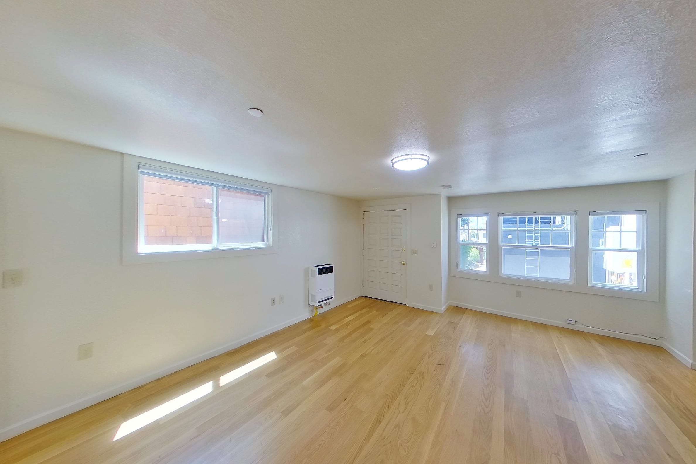 2543 Piedmont Ave #1 — photo 3