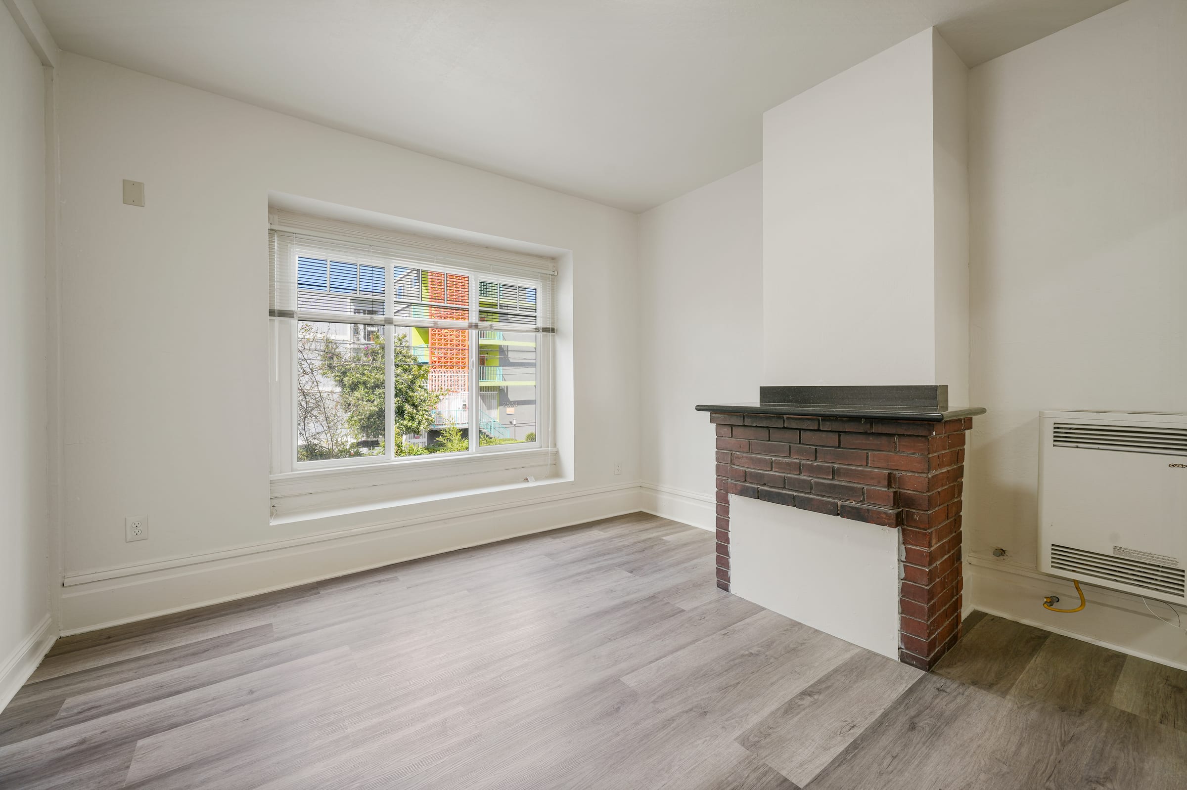 2545 Benvenue Ave #2 — photo 10