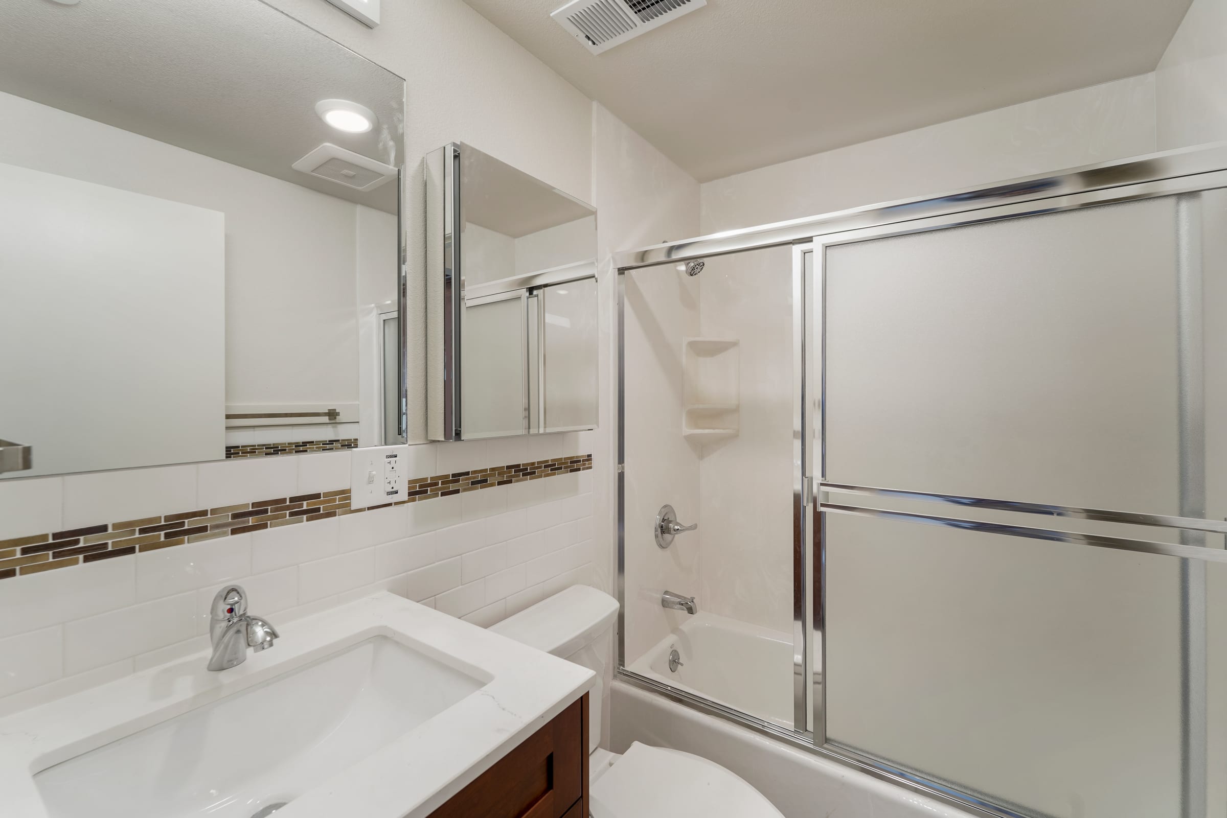 1942 Haste St #3 — photo 27