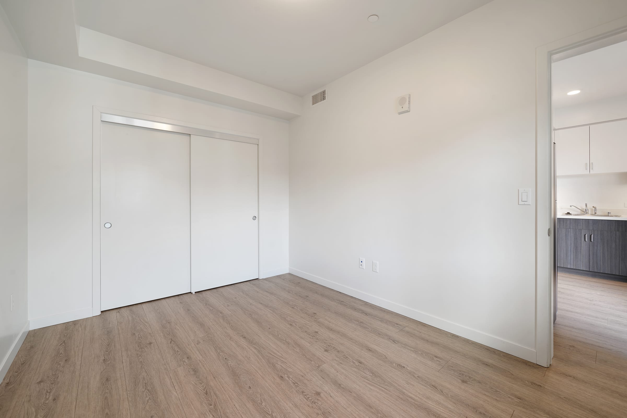 2124 Bancroft Way #507 — photo 7