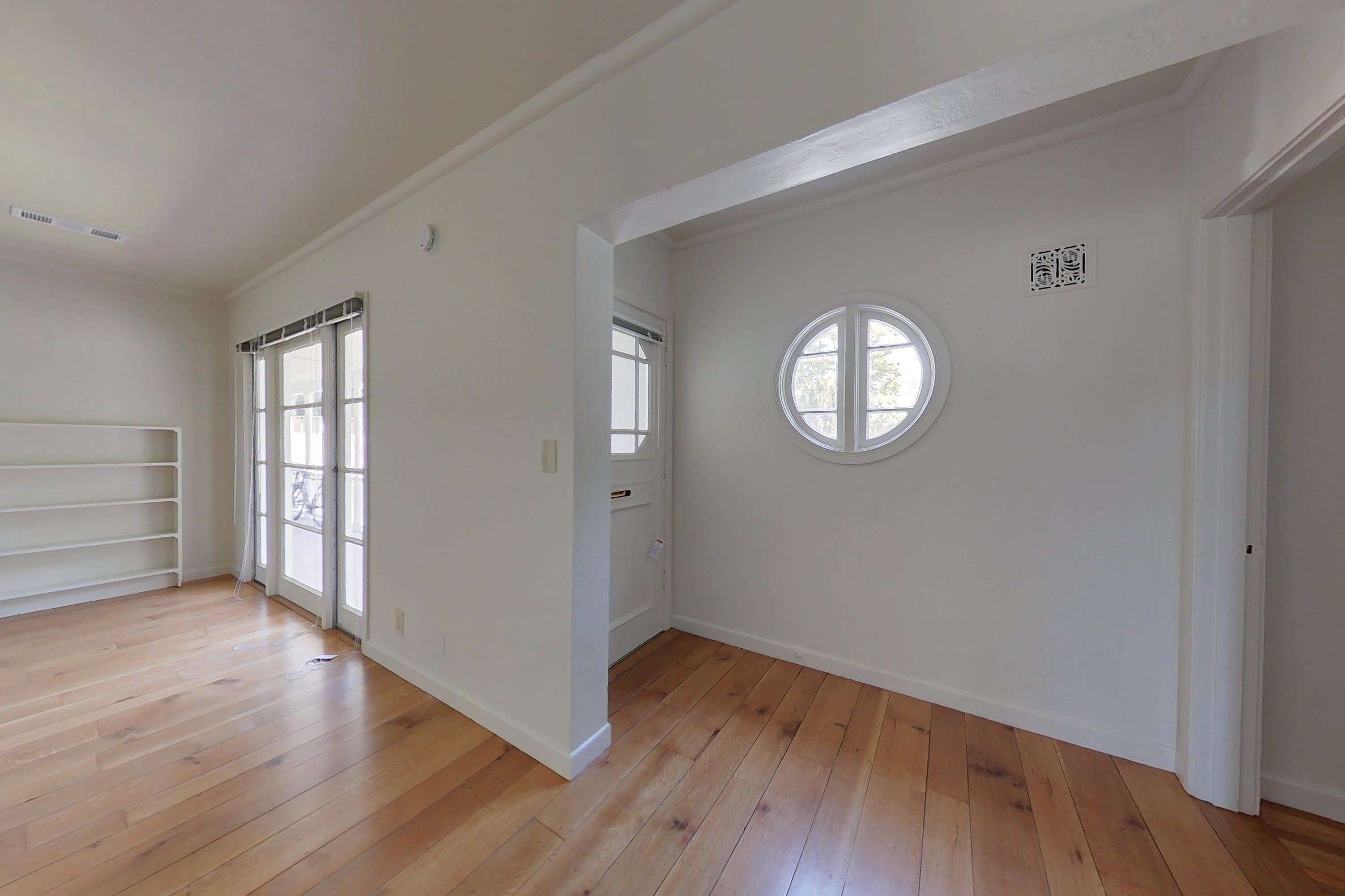 2412 Ellsworth St #16 — photo 2