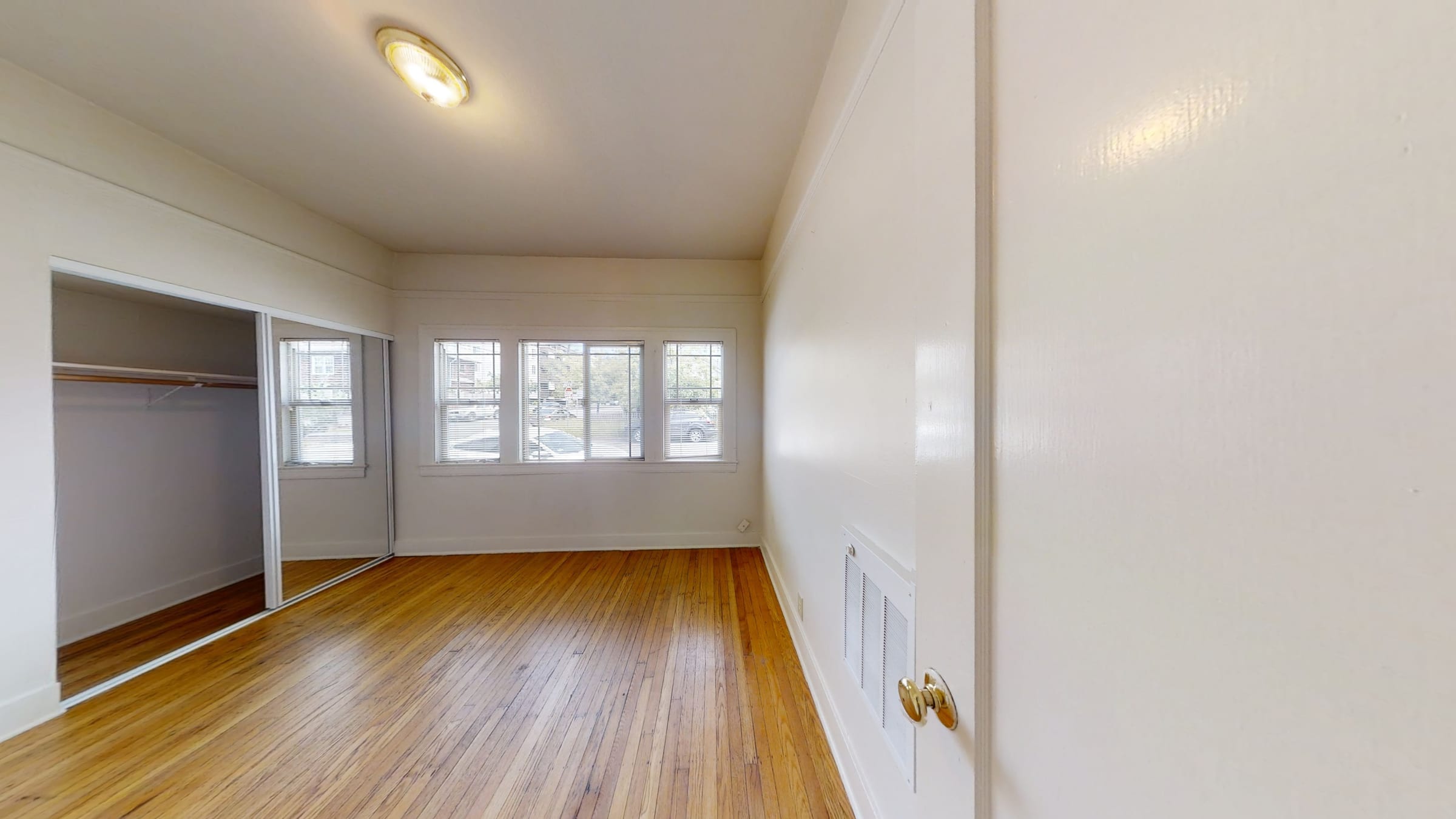 2460 Parker st #1 — photo 8