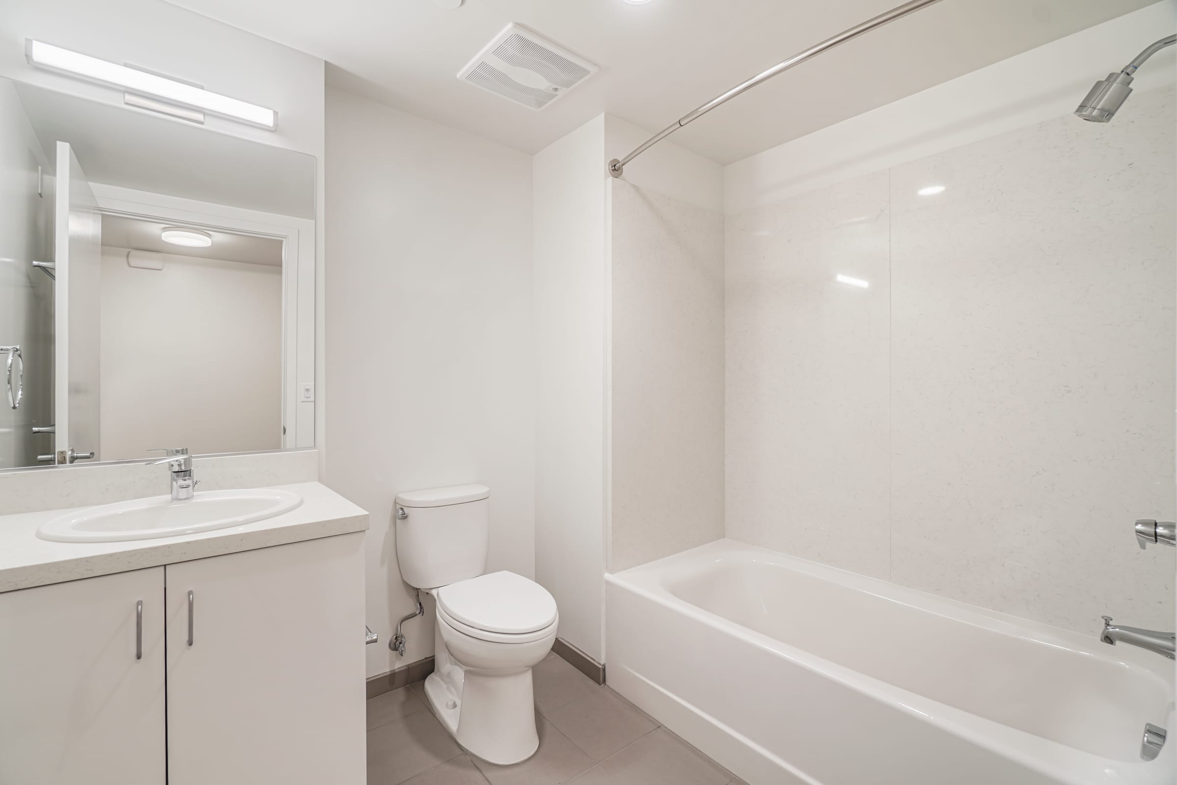 2124 Bancroft Way #305-B2 — photo 4