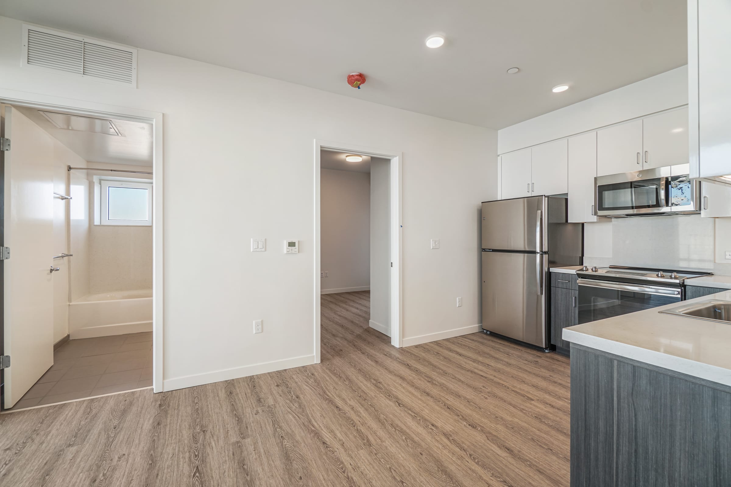 2124 Bancroft Way #501-C1 — photo 3