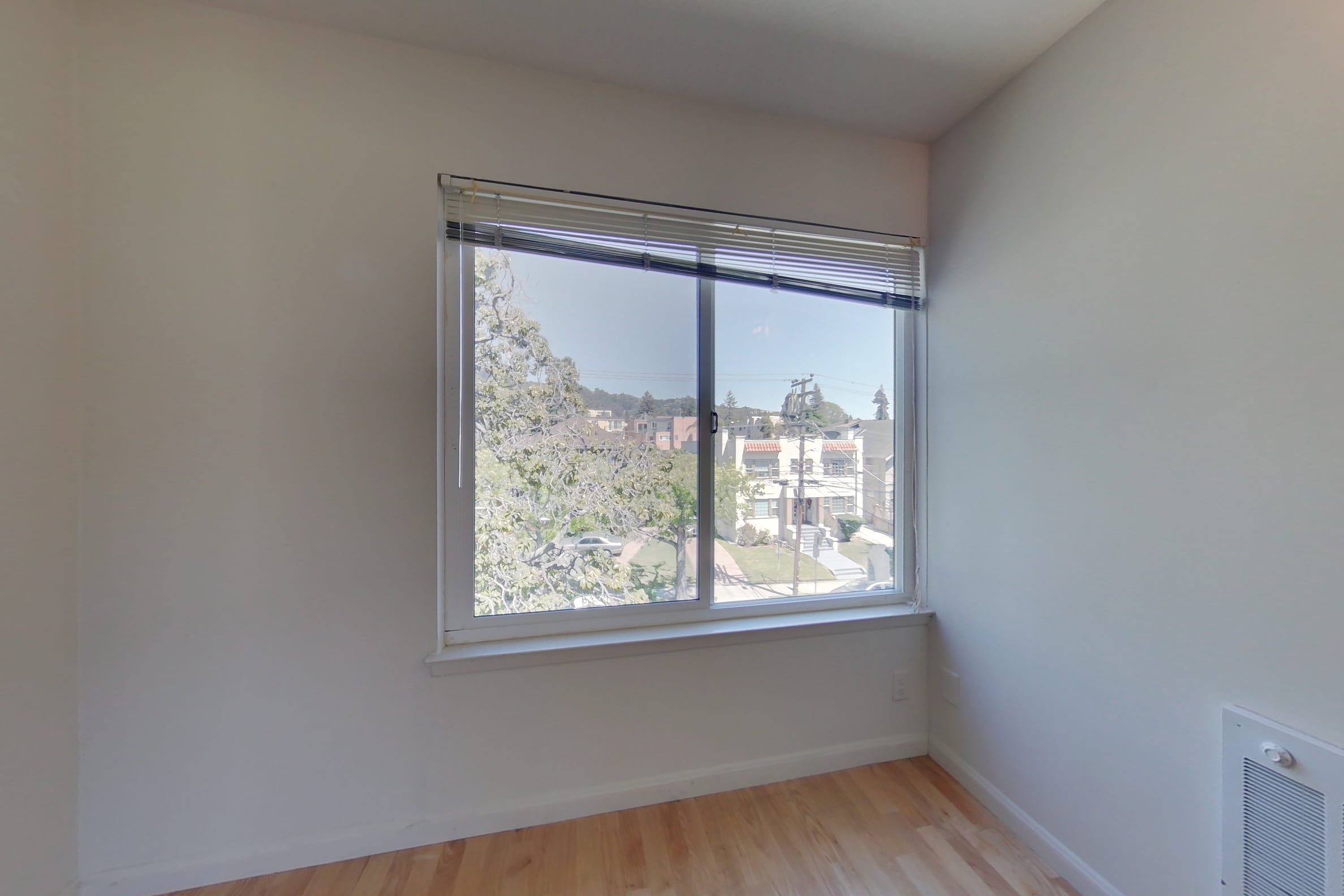 2610 Regent St. #301 — photo 6