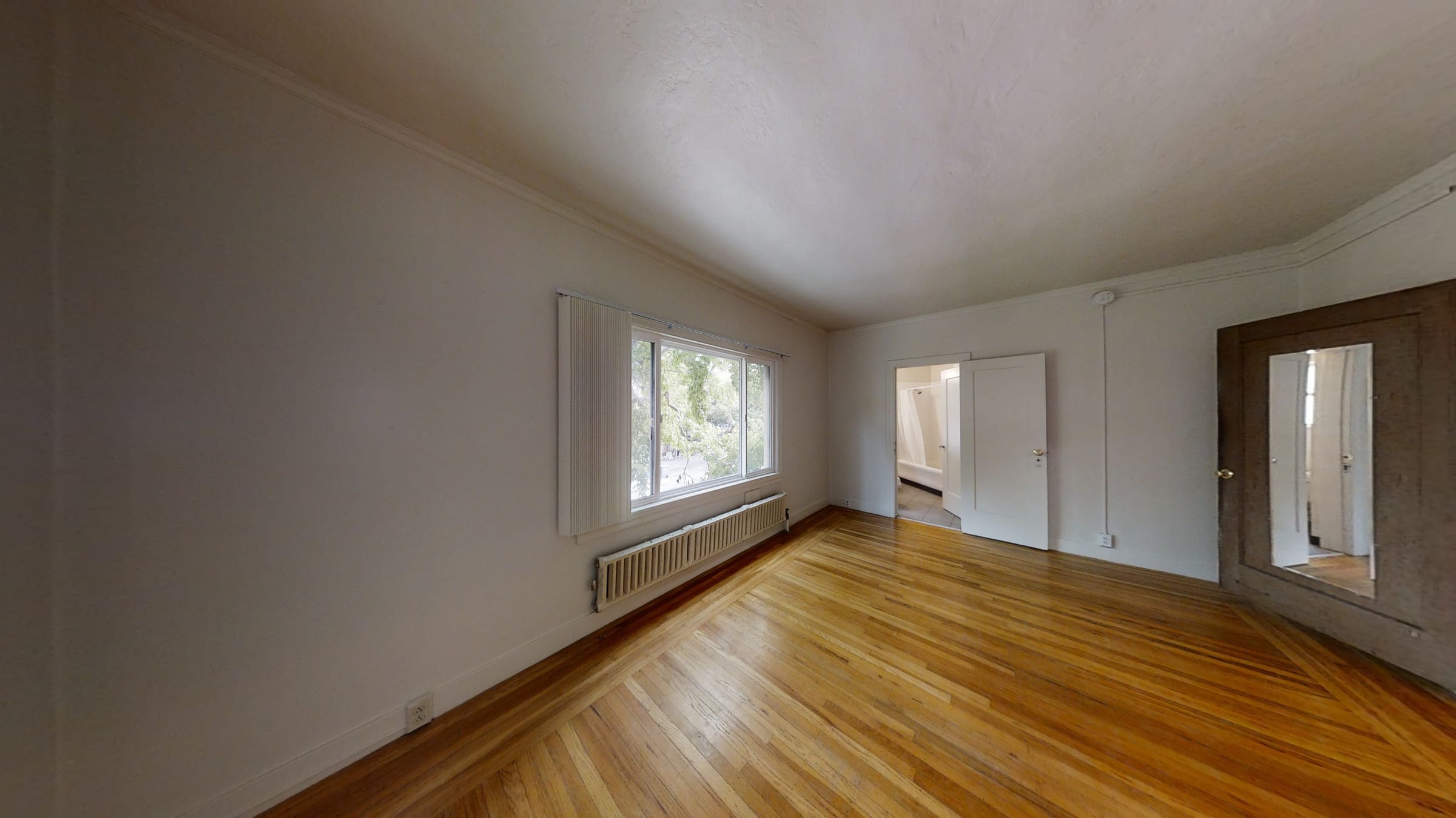 1799 Euclid Ave #1 — photo 3