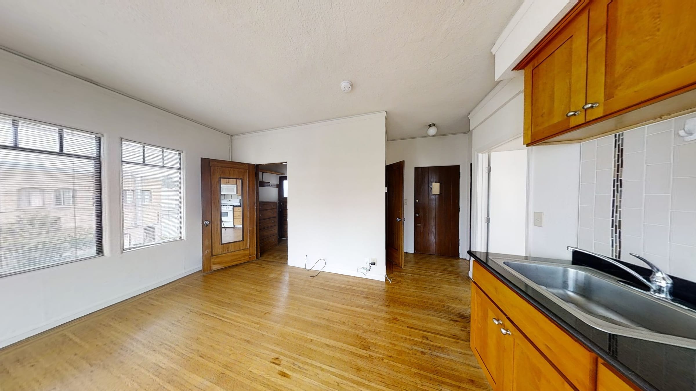 2030 Dwight Way #301 — photo 4