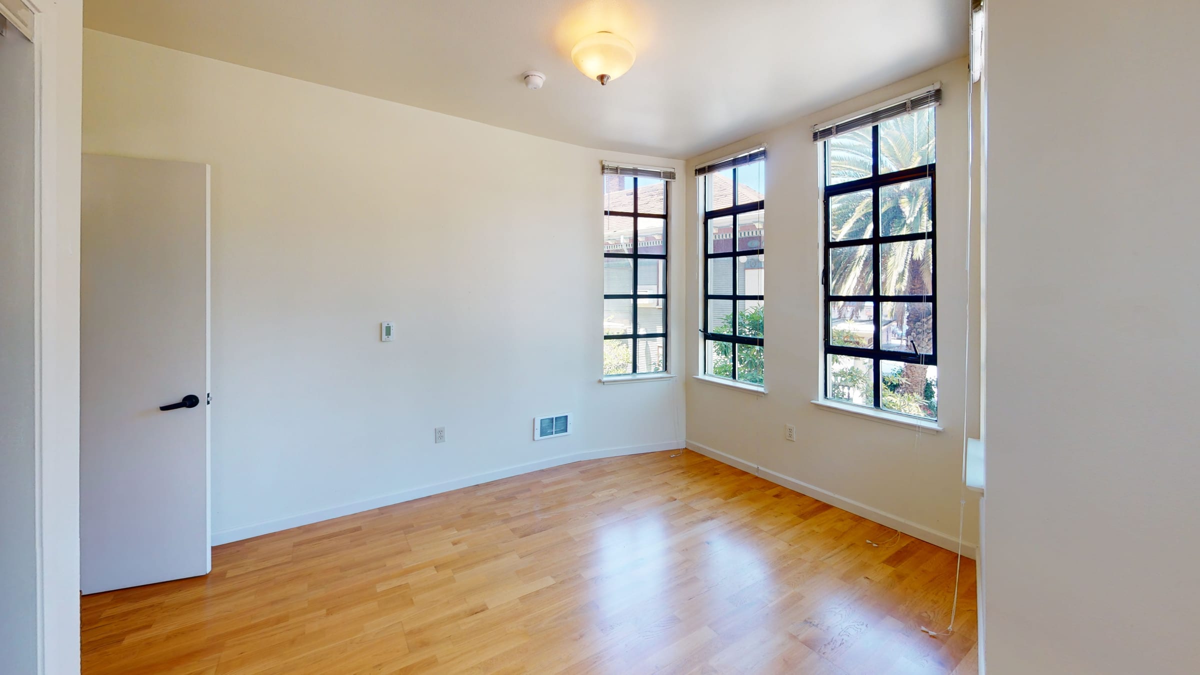 2616 Telegraph Ave #201 — photo 13