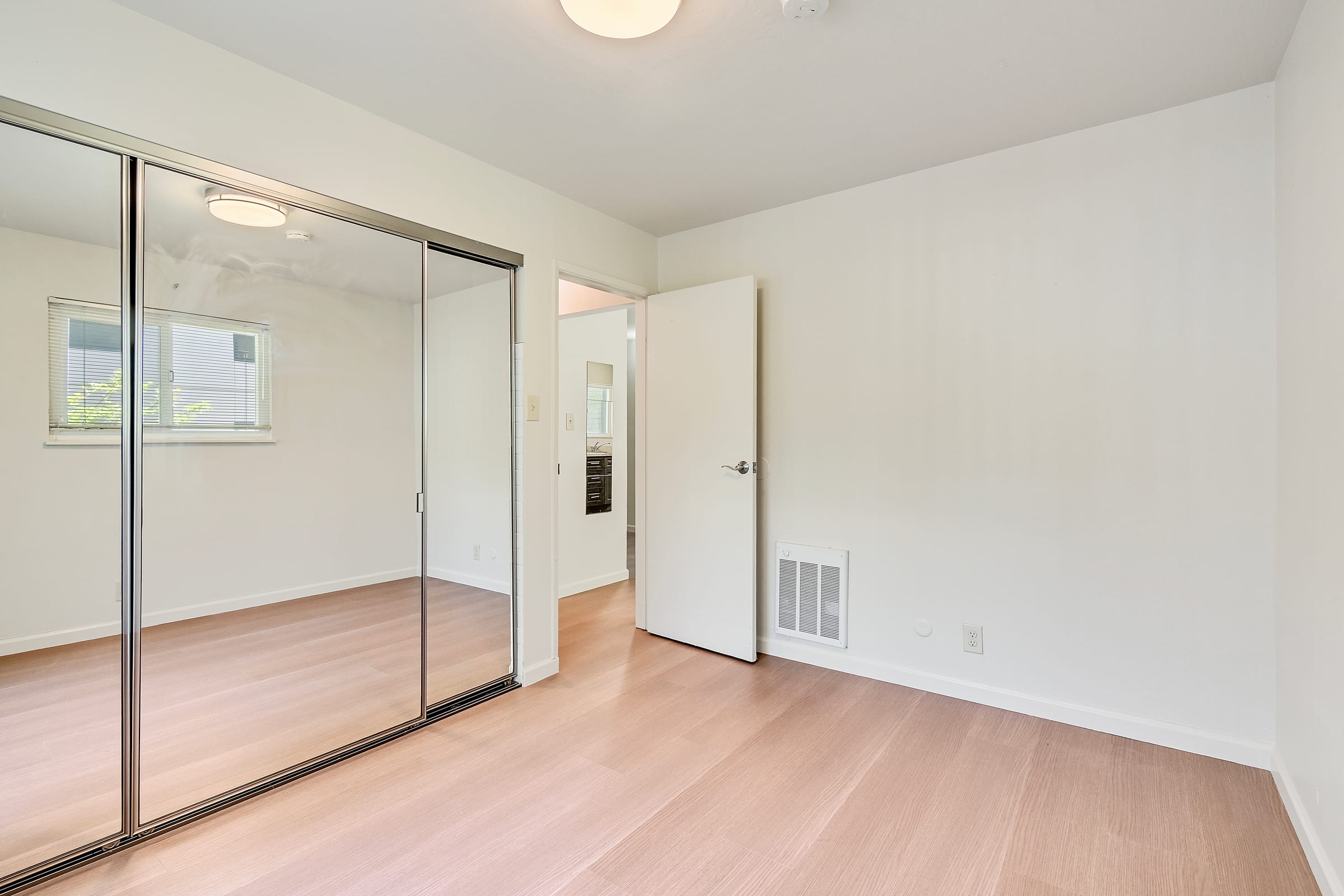 2540 Regent St #3 — photo 23