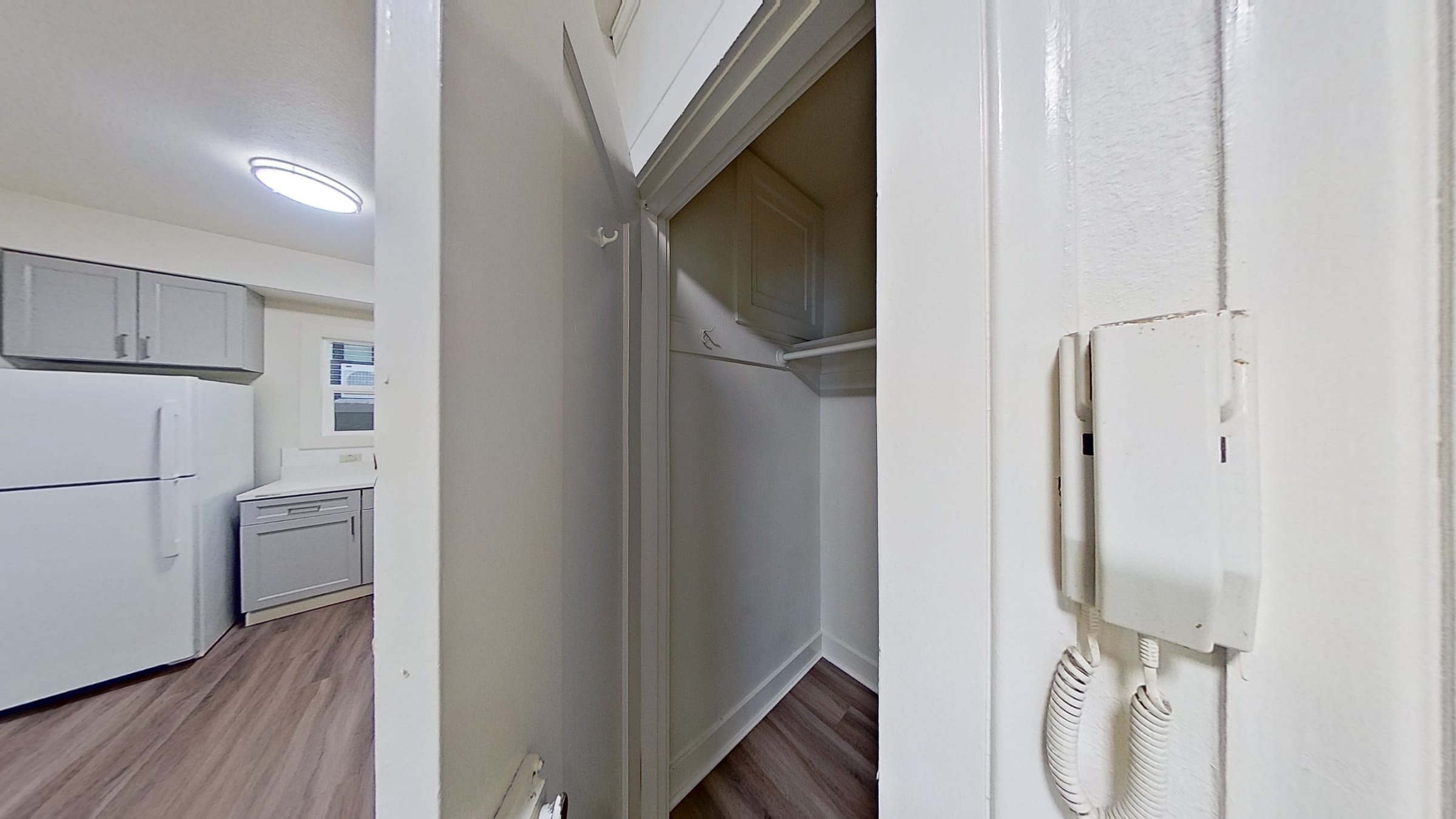 2126 Bancroft Way #4 — photo 10