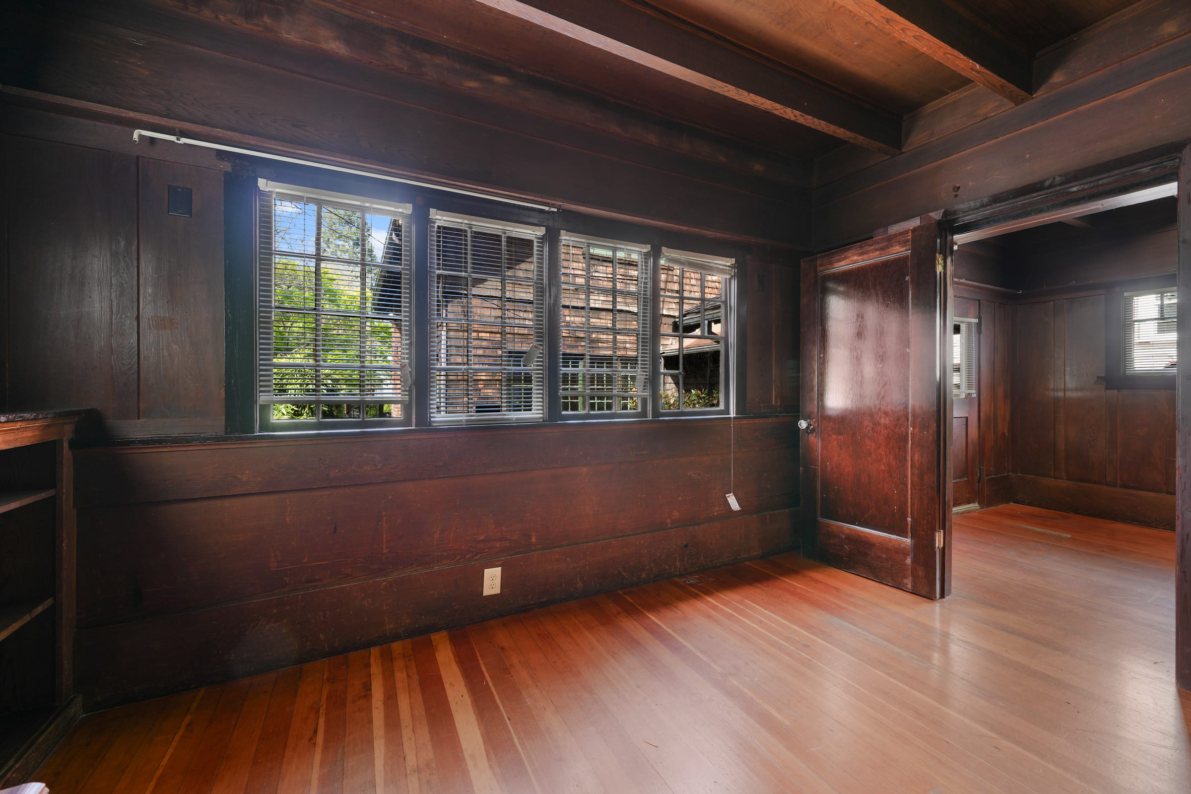 2551 Benvenue Ave — photo 6