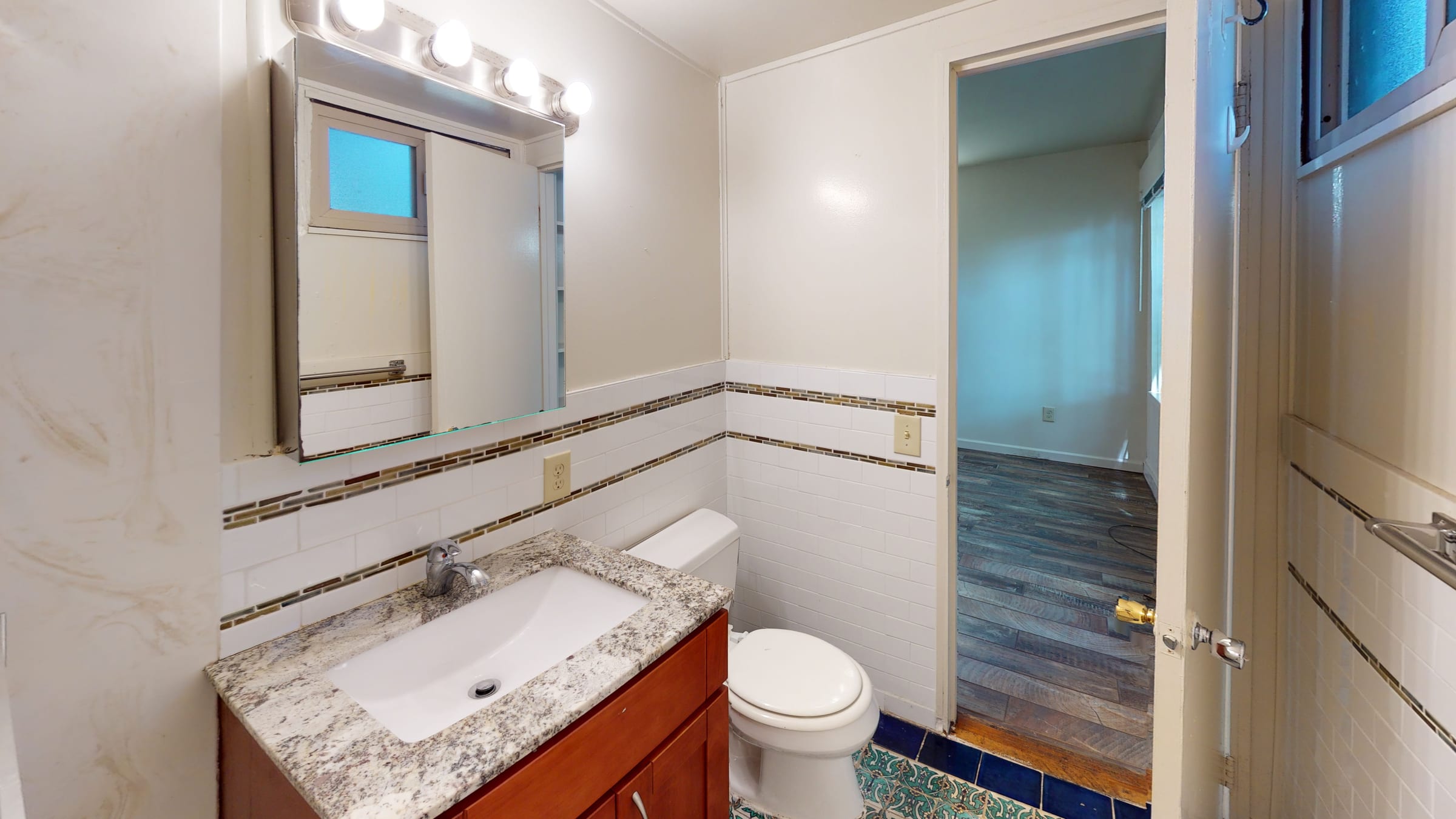 2555 Benvenue Ave #B — photo 8