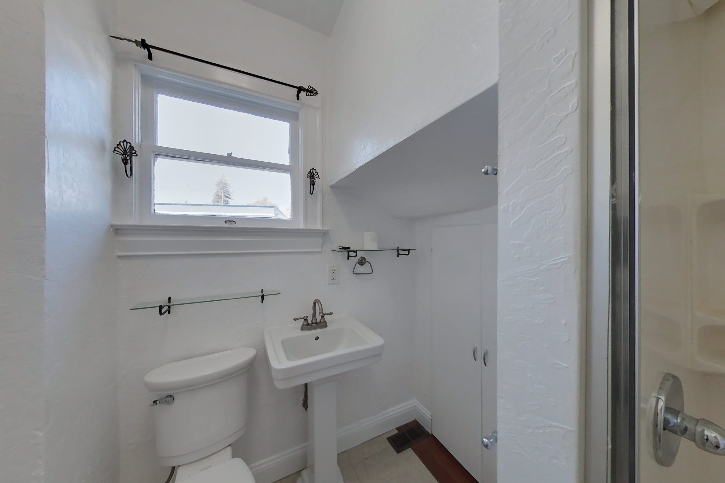 2025 Durant Ave #111 — photo 23