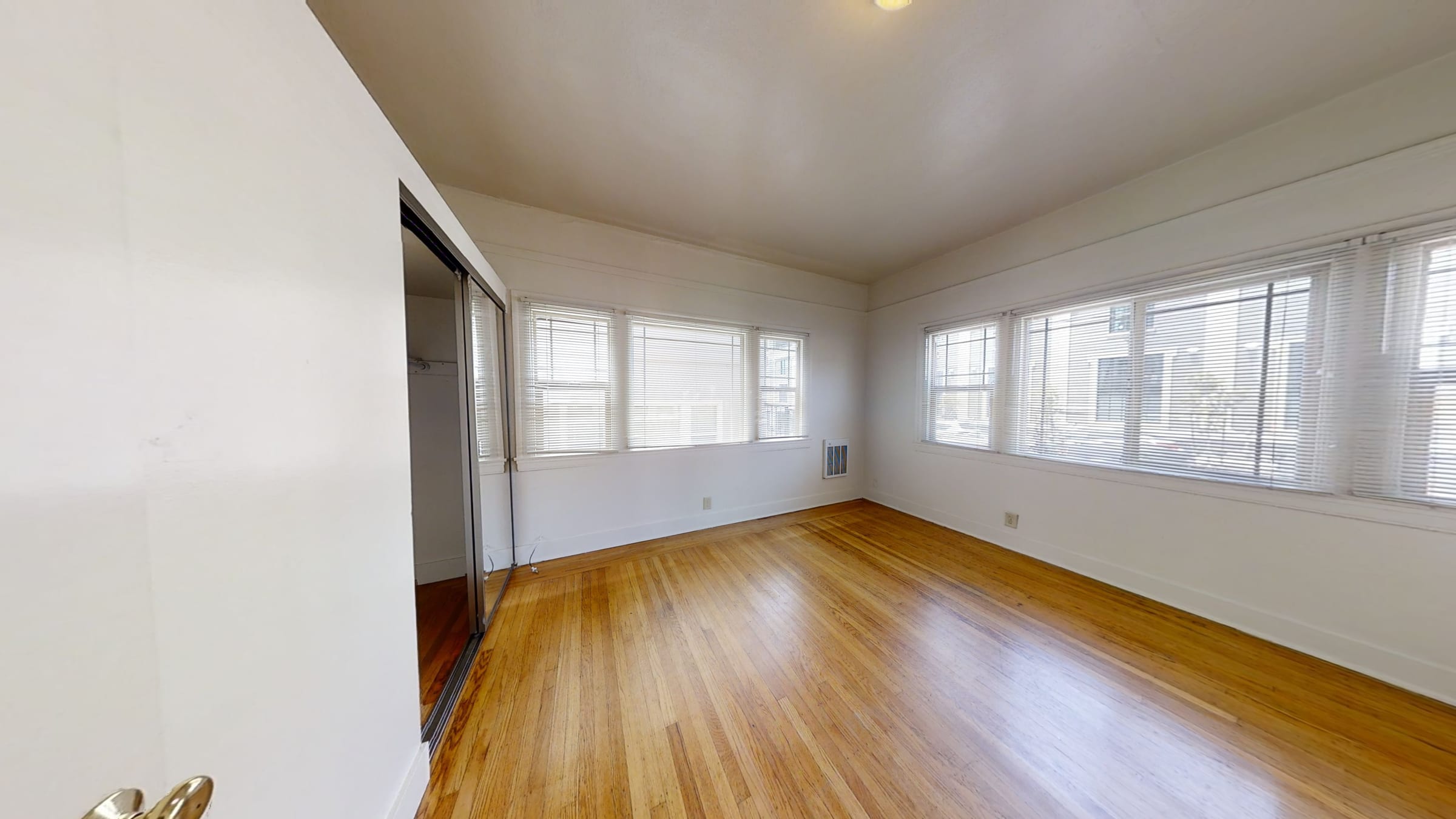 2460 Parker st #4 — photo 10
