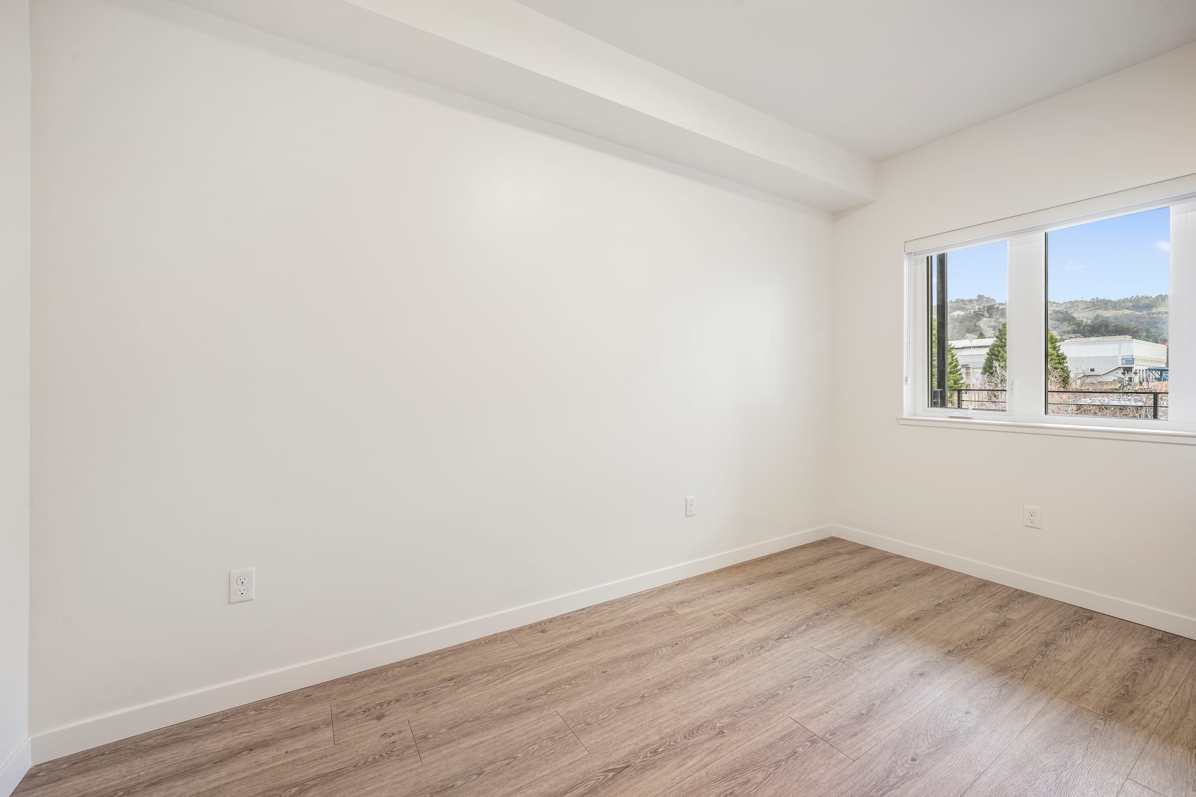 2124 Bancroft Way #504 — photo 8